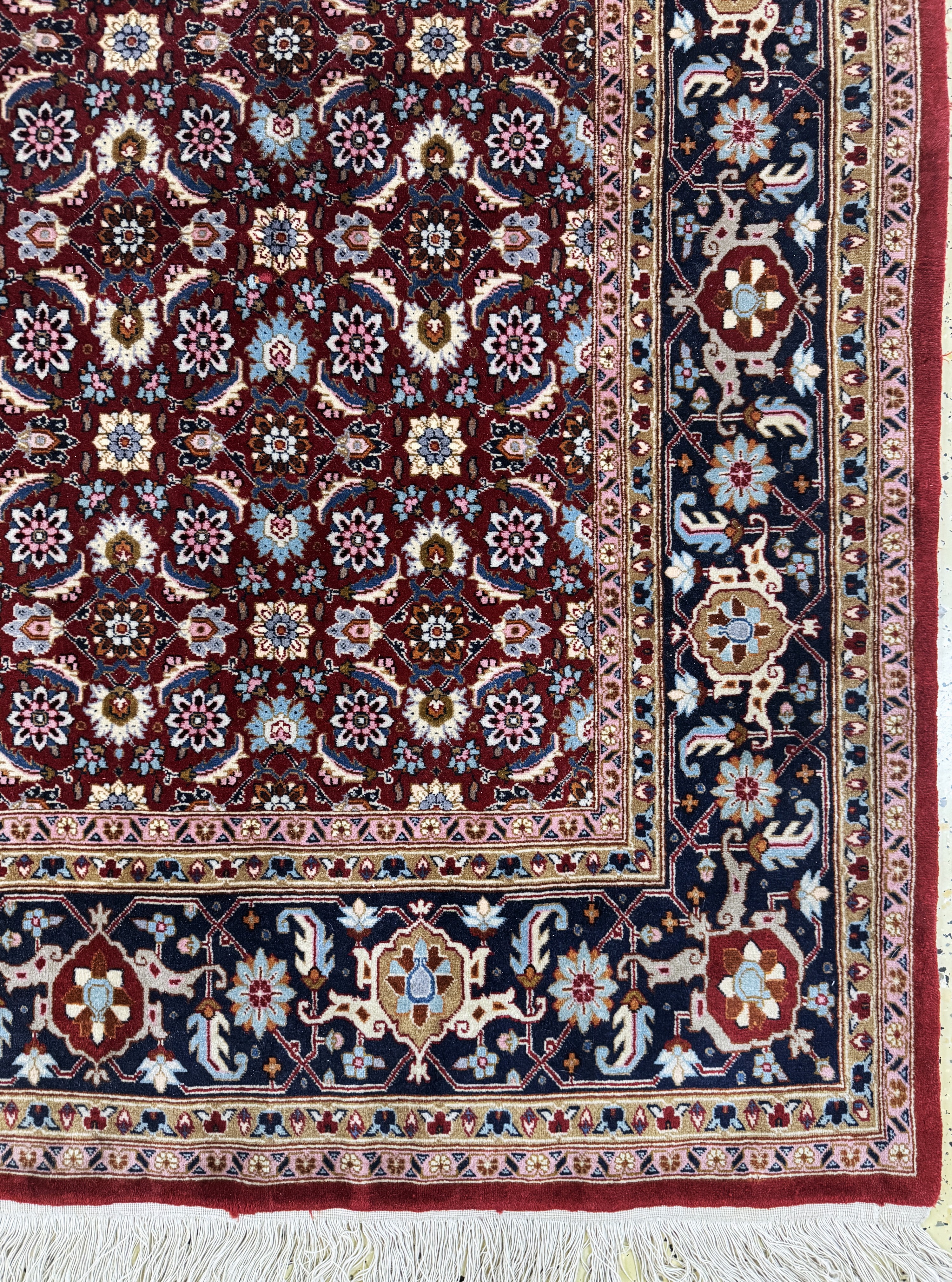 Detail a: Täbriz fein(50 Raj), Persien, Mitte 20.Jhd,Korkwolle, ca. 305 x 200 cm, EHZ: 2