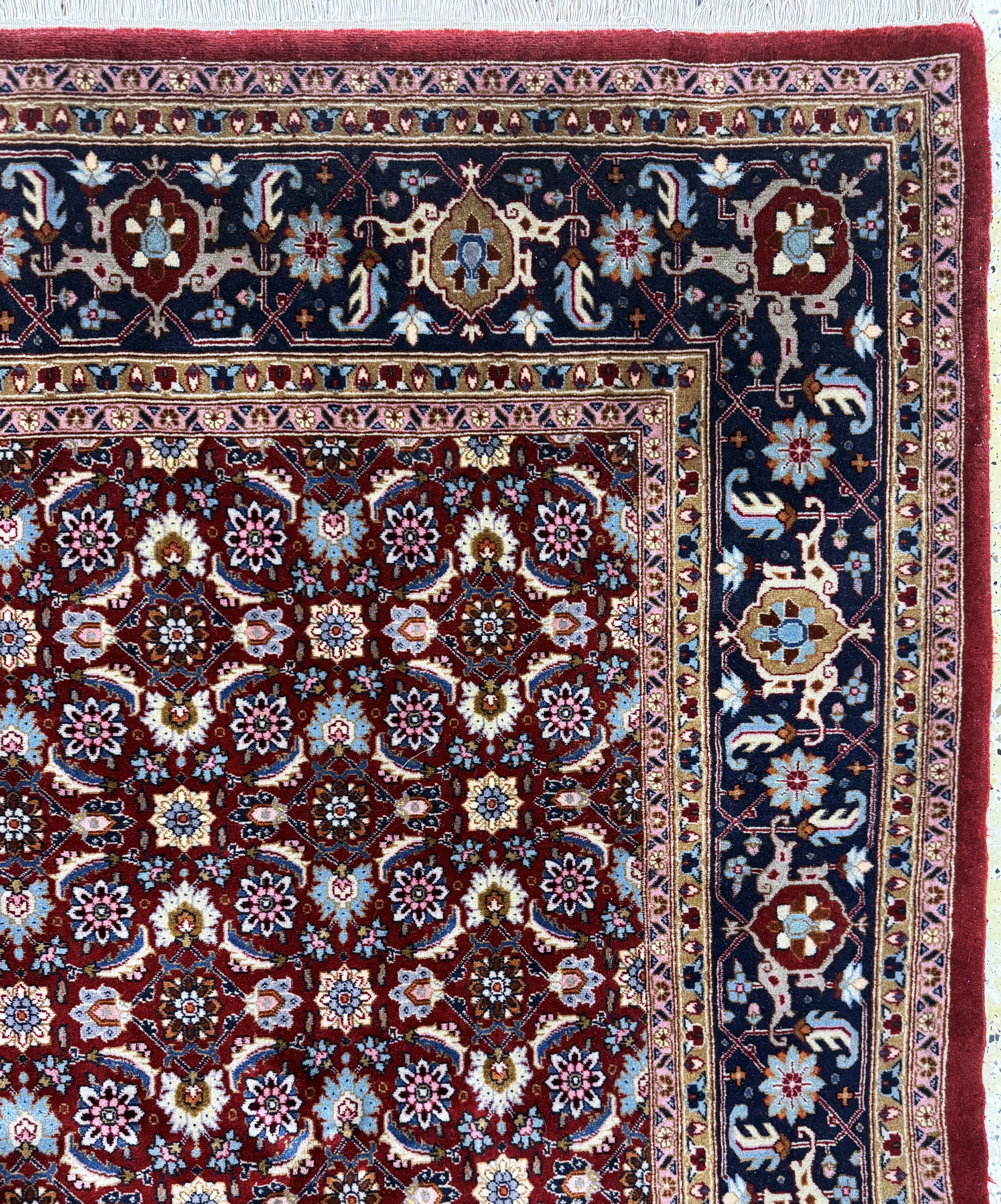 Detail e: Täbriz fein(50 Raj), Persien, Mitte 20.Jhd,Korkwolle, ca. 305 x 200 cm, EHZ: 2