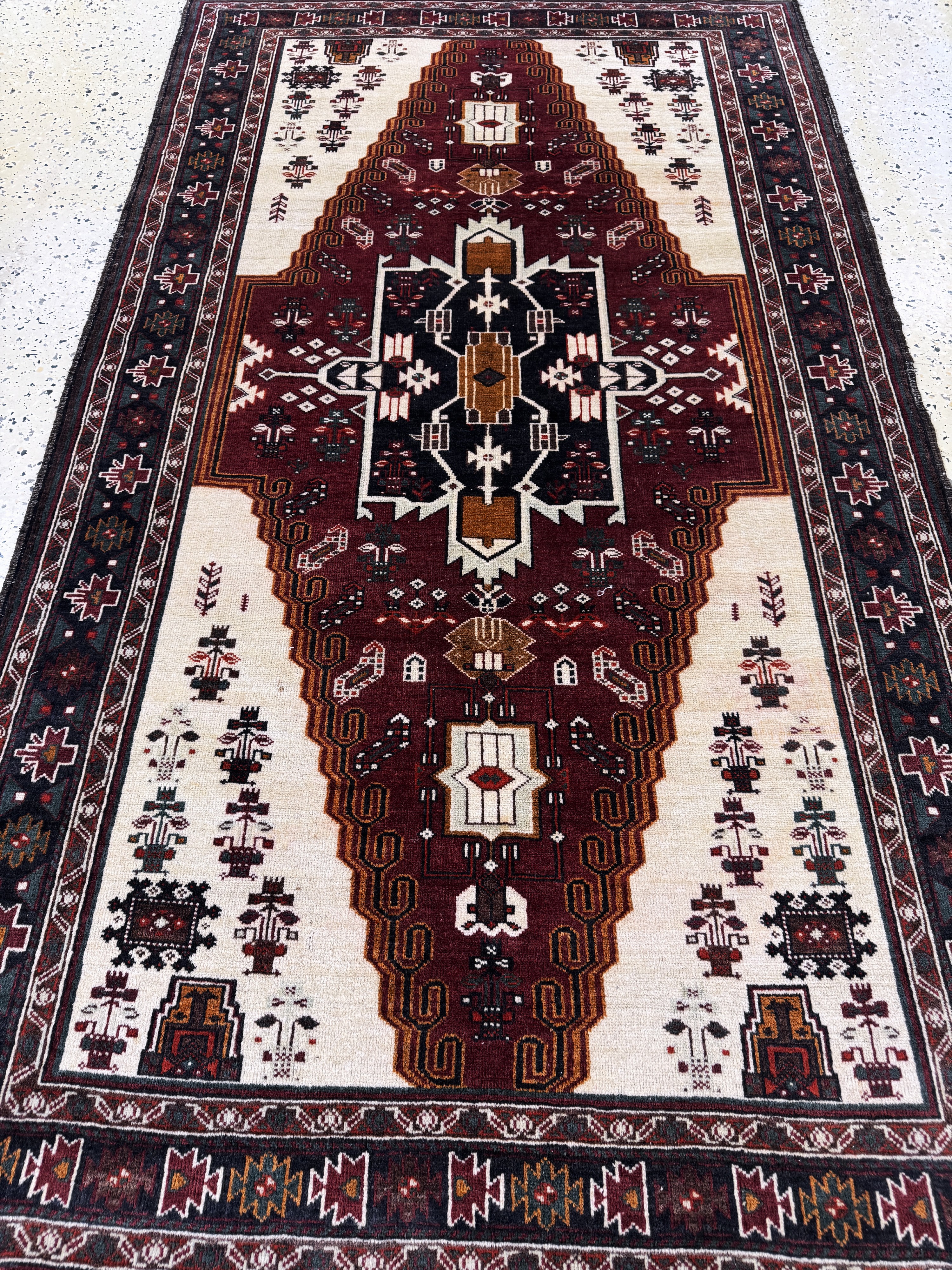 Detail d: Belutsch, Persien, Mitte 20.Jhd, Wolle auf Wolle, ca. 200 x 115 cm, EHZ: 2