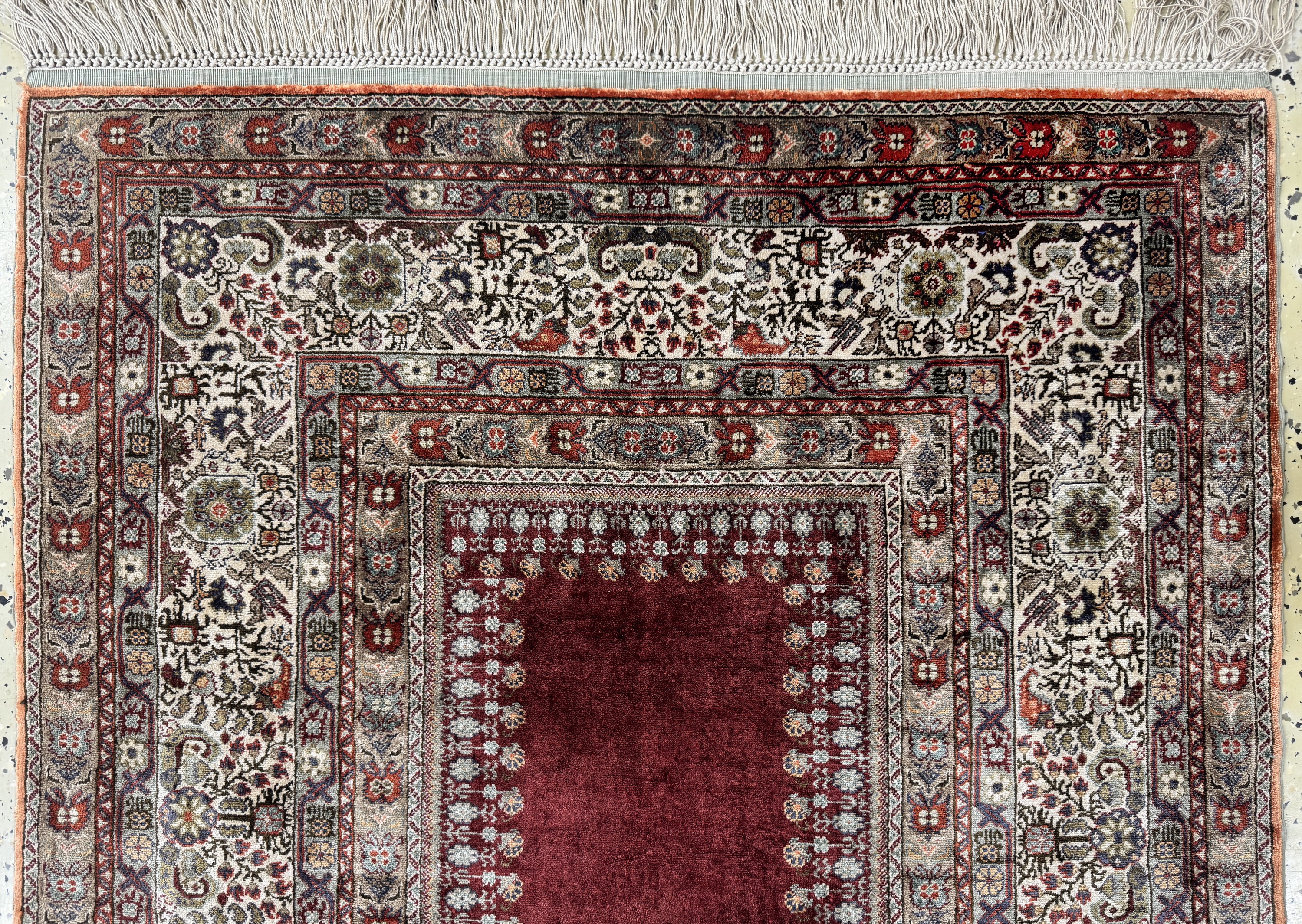 Detail a: Seiden Kayseri, Türkei, Mitte 20.Jhd, reineNaturseide, ca. 142 x 89 cm, EHZ:(nahezu neuwertig)