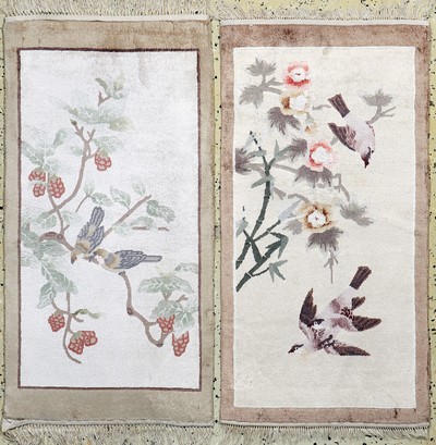 Image 2 Lots China Seide, Ende 20.Jhd, reine Naturseide, ca. 91 x 47 cm, EHZ: 2 Schätzpreis: ...