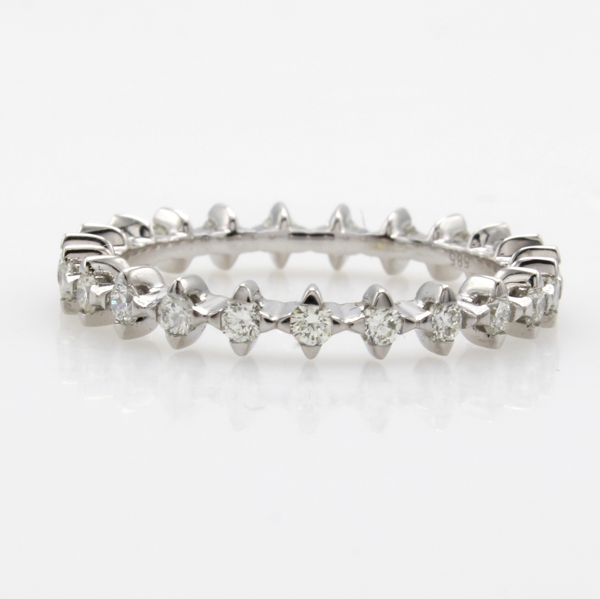 Image 27052582 - Memoryring mit Brillanten, WG 585/000, 23 Brill. rundum gef. zus. ca. 0.70 ct Weiß/ ...