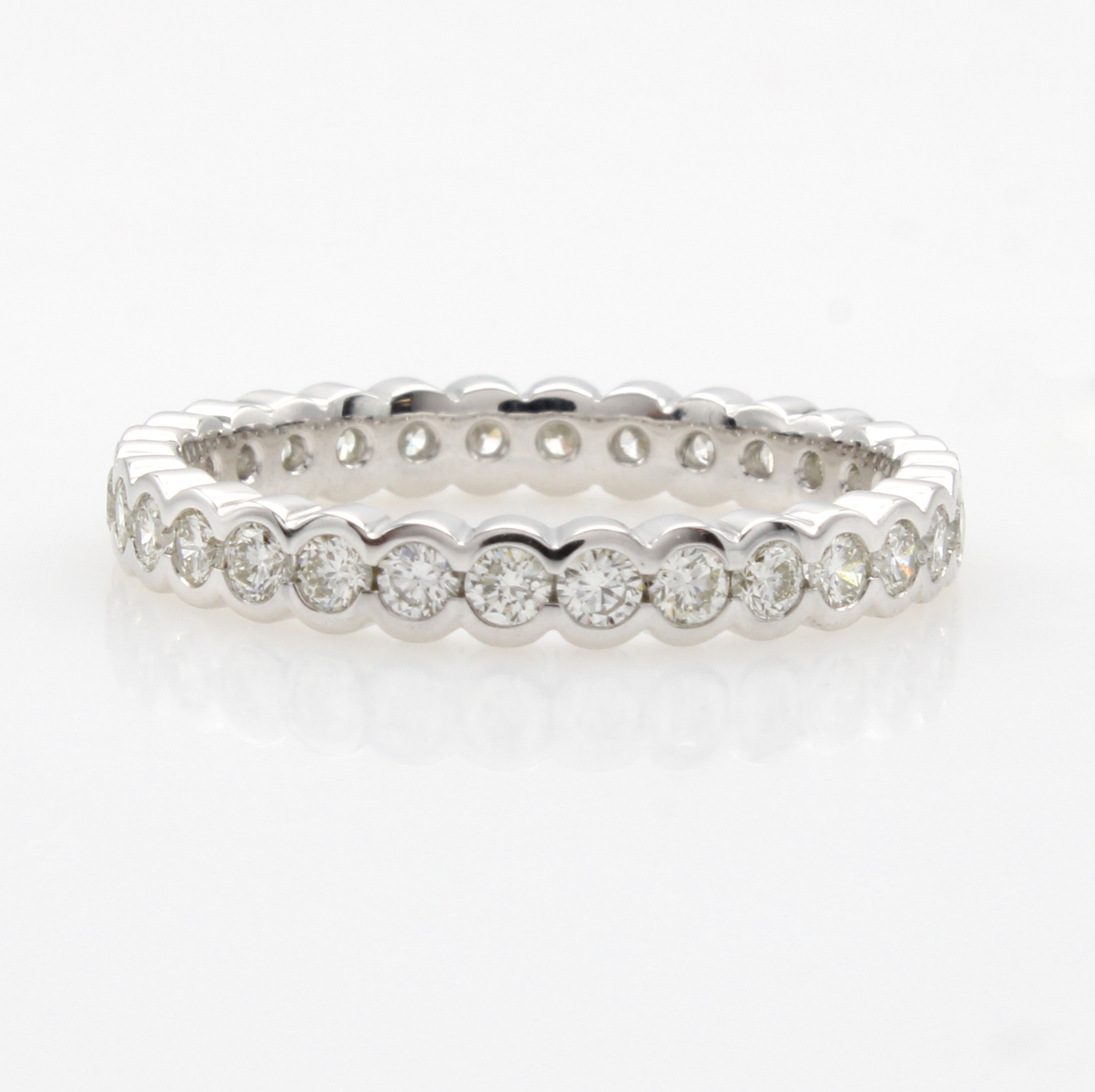 Image 27052586 - Memoryring mit Brillanten, WG 585/000, 41 Brill. in Zargenf. rundum gef. zus. ca. 0.65 ...