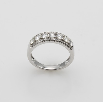 27052599a - Ring mit Brillanten, WG 585/000, 45 Brill. in 3 Reihen gef. zus. ca. 1.00 ct Weiß/p, RW ...