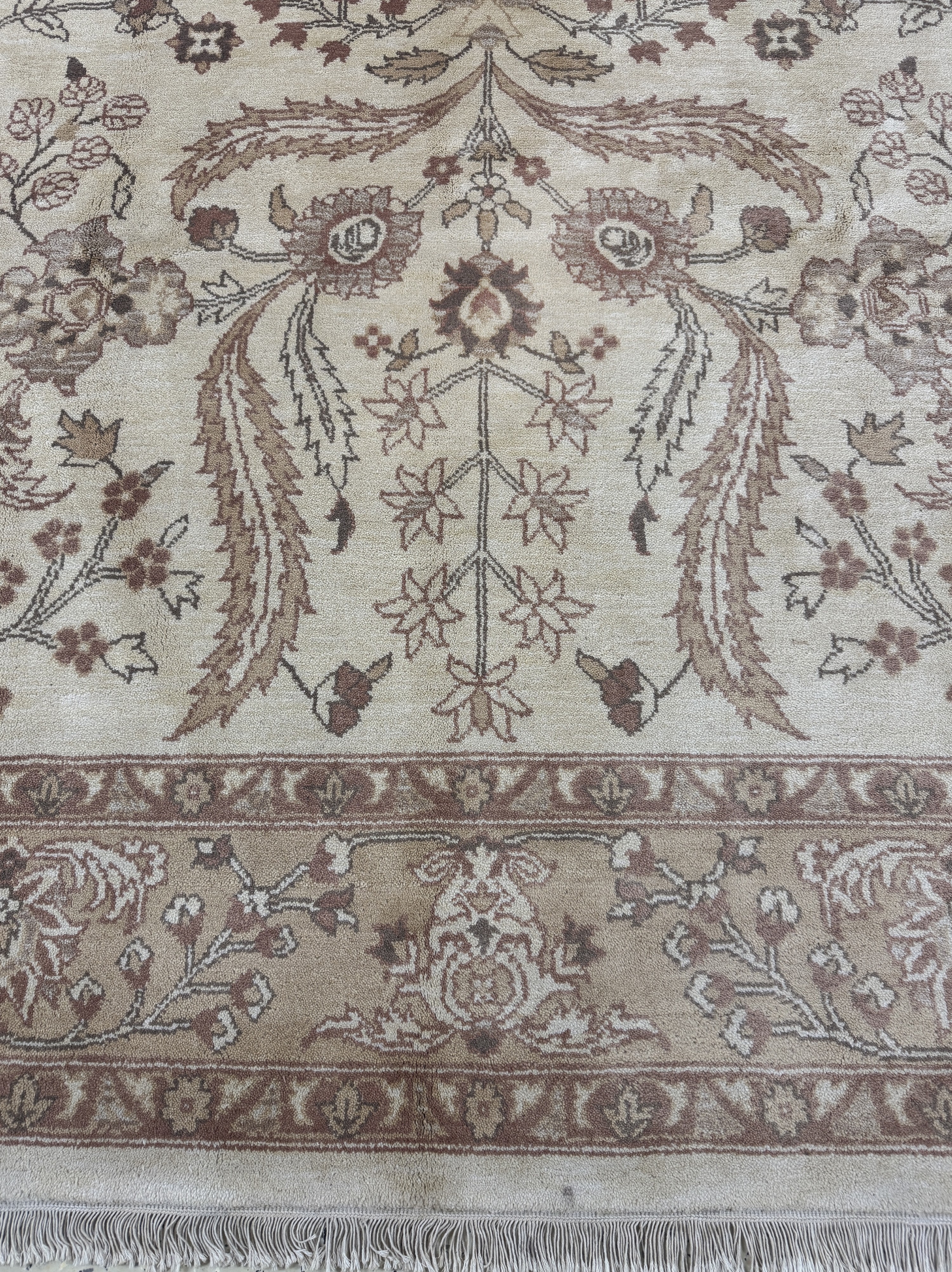 Detail c: Sarogh Mahal, Persien, Ende 20.Jhd, Wolle auf Baumwolle, ca. 300 x 212 cm, EHZ: 1-2