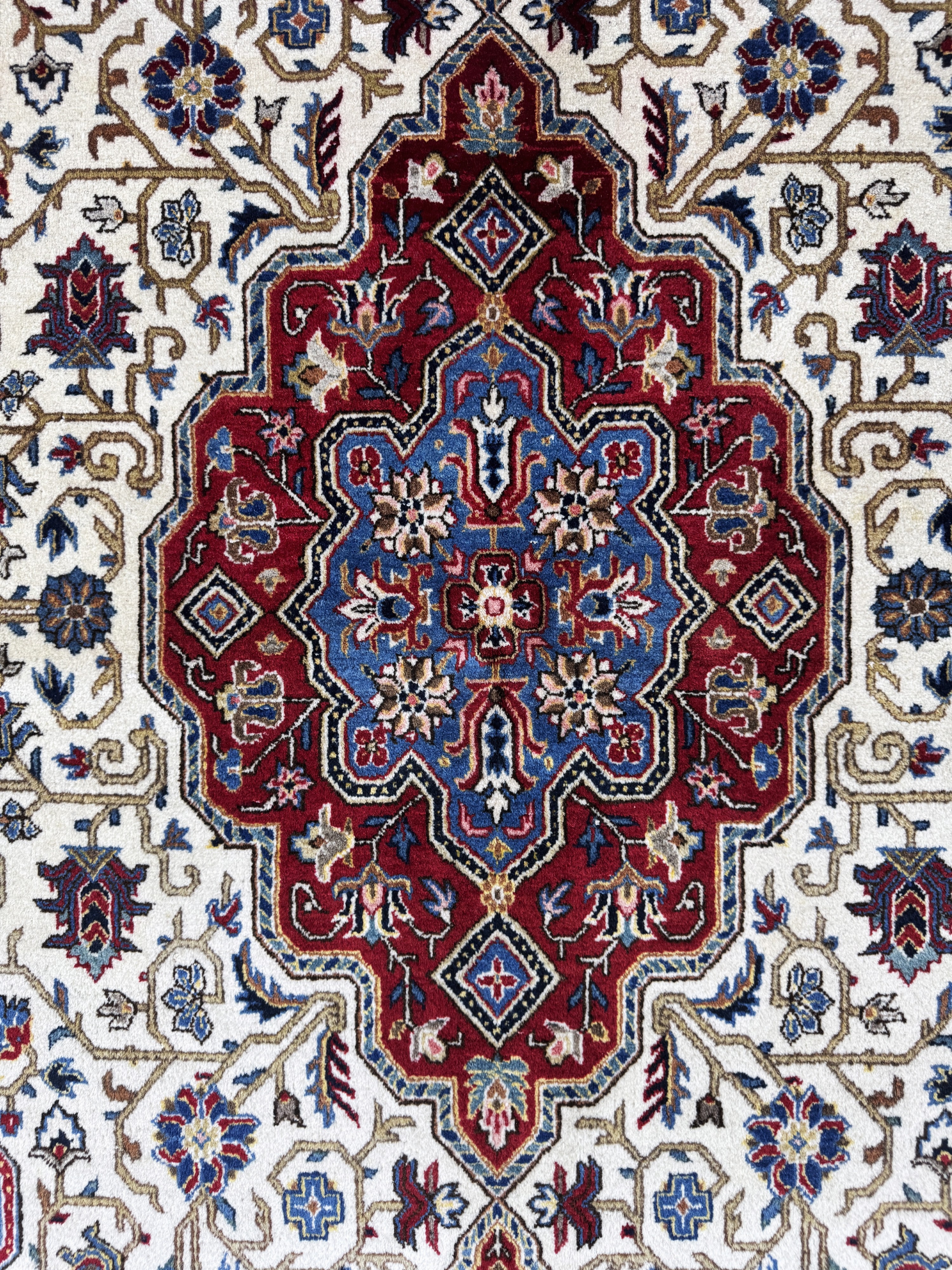 Detail d: Keschan alt, Persien, Anfang 20.Jhd, Wolle auf Baumwolle, ca. 212 x 136 cm, EHZ: 2