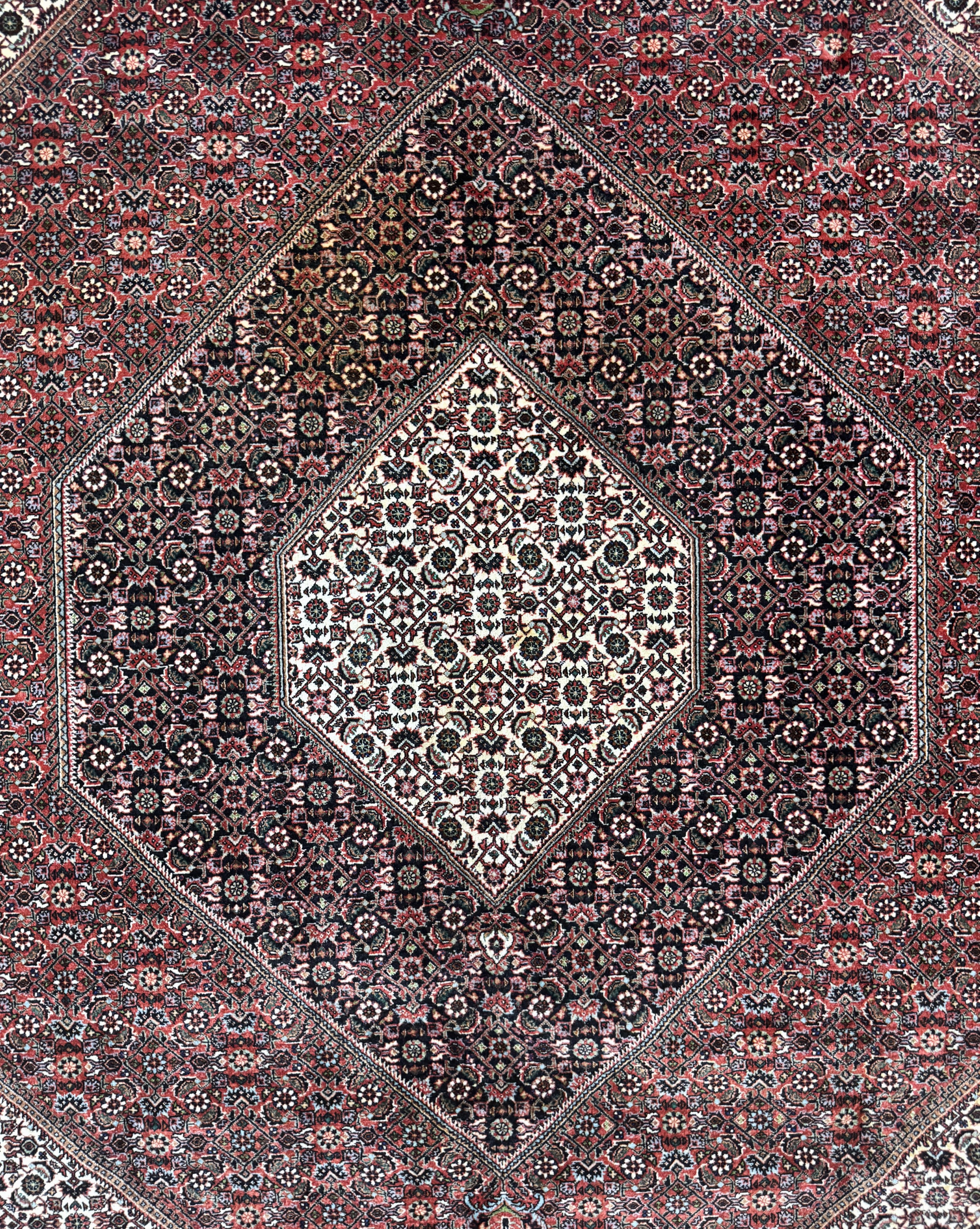 Detail c: Bidjar Kork fein, Persien, Ende 20.Jhd, Korkwolle auf Baumwolle, ca. 285 x 303 cm, EHZ: 1-2