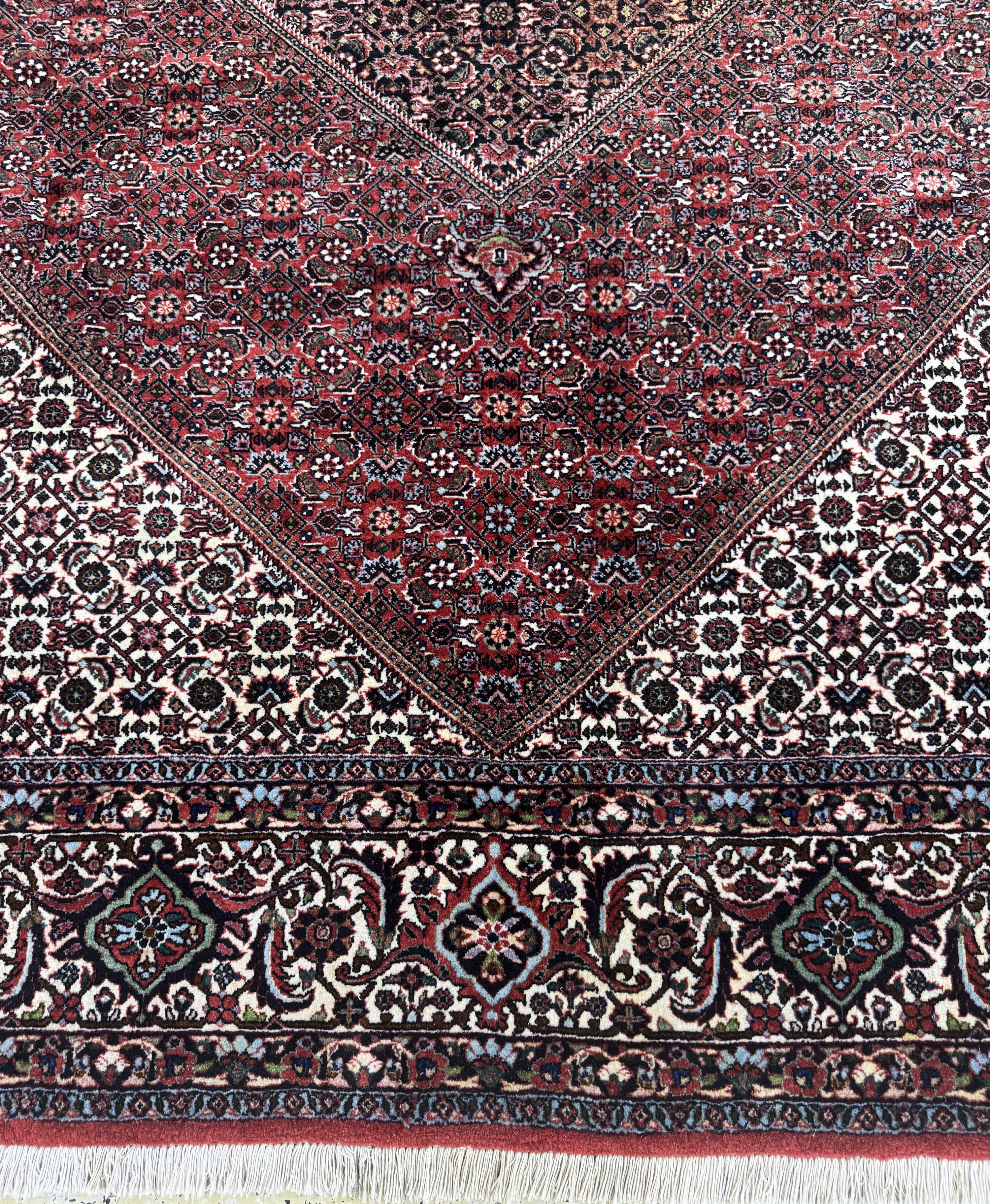 Detail f: Bidjar Kork fein, Persien, Ende 20.Jhd, Korkwolle auf Baumwolle, ca. 285 x 303 cm, EHZ: 1-2