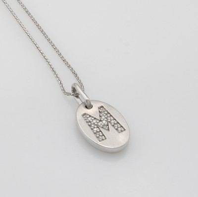 Image Ovaler Anhänger ´M´ mit Brillanten an Kette, WG 585/000 z.T. matt., 15 Brill. zus. ca. ...