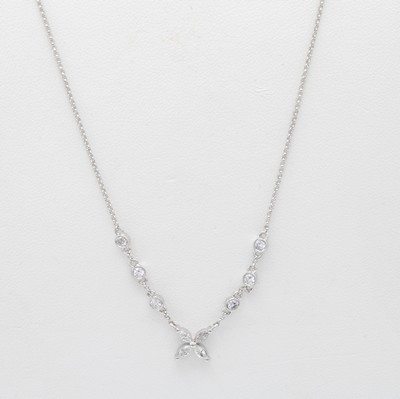 Image Collier mit Brillanten und Diamanten, WG 750/000, 4 Diamantnav. zus. ca. 0.24 ct u. 6 ...