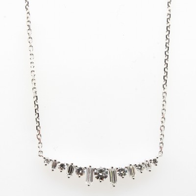 27052625a - Collier mit Brillanten und Diamanten, WG 750/000, Brill. u. Diam. zus. ca. 1.49 ct ...
