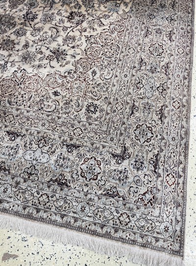 27052699a - Seltener Seiden Nain Persien, signiert´Habibian´, Mitte 20.Jhd, reine Naturseide, ca. ...