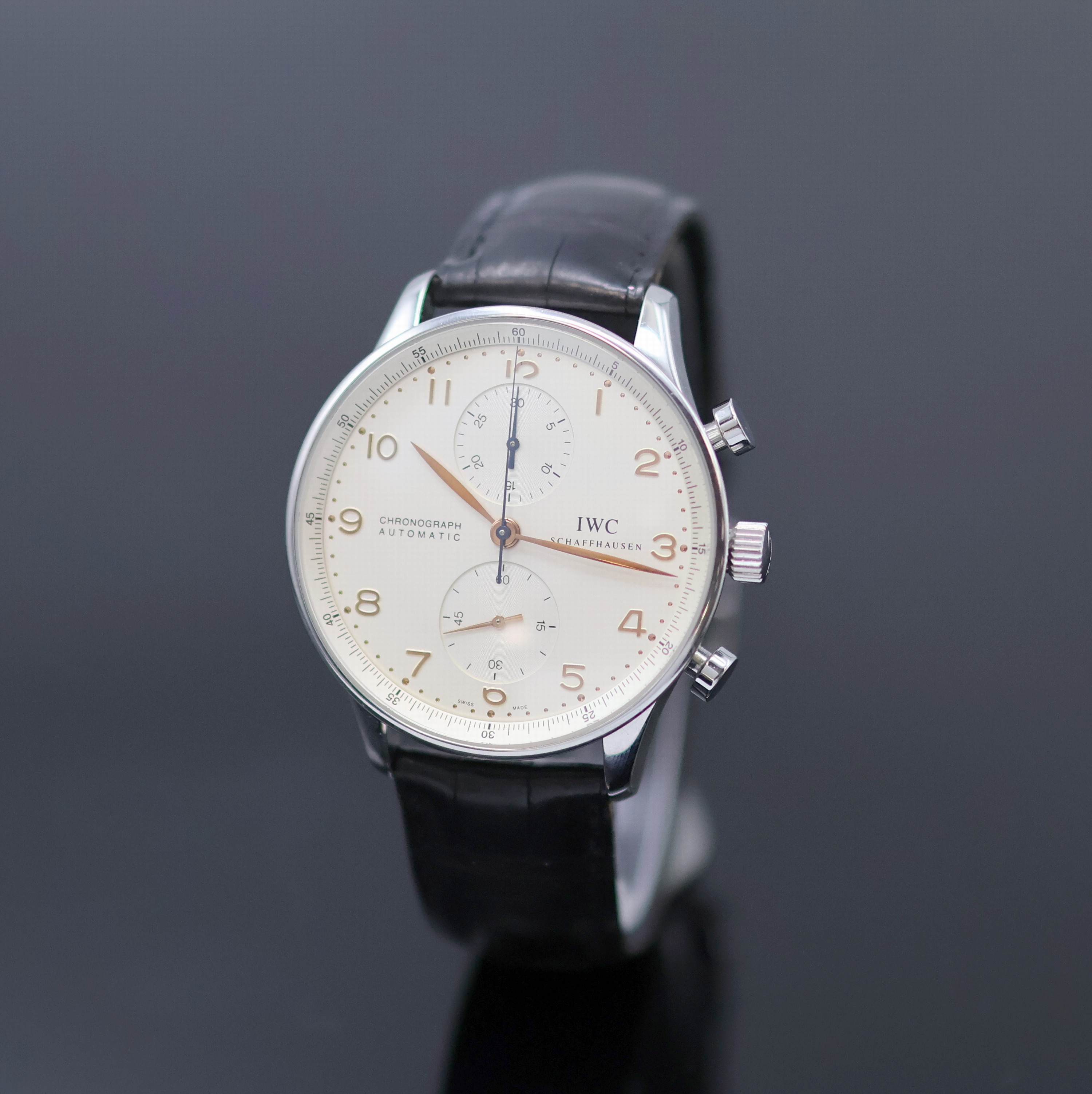 Detail a: IWC Portugieser Armbandchronograph Referenz 3714, Automatik, Edelstahlgeh. inkl. orig. Lederband m. orig. Dornschl., Boden 4-fach verschr., silb. ...