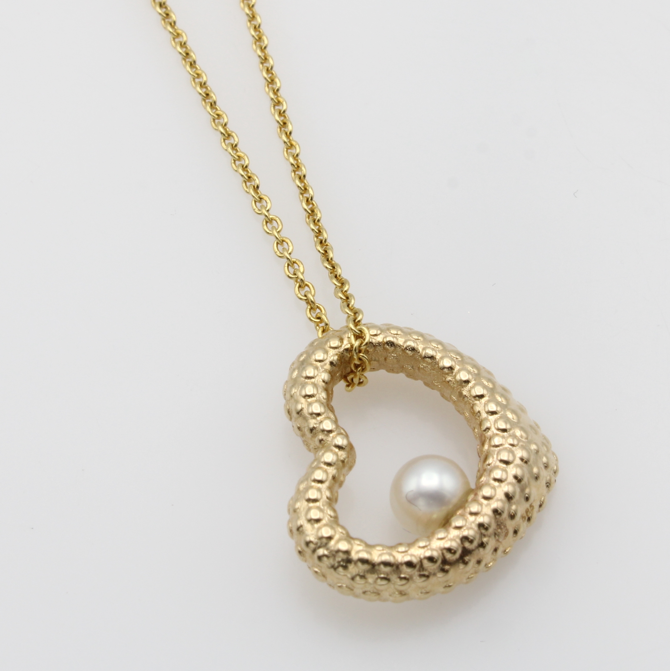 Image 27052742 - Herzanhänger mit Süßwasserzuchtperle an Kette, GG 585/000, weiße Perle D. ca. 4 mm, ...