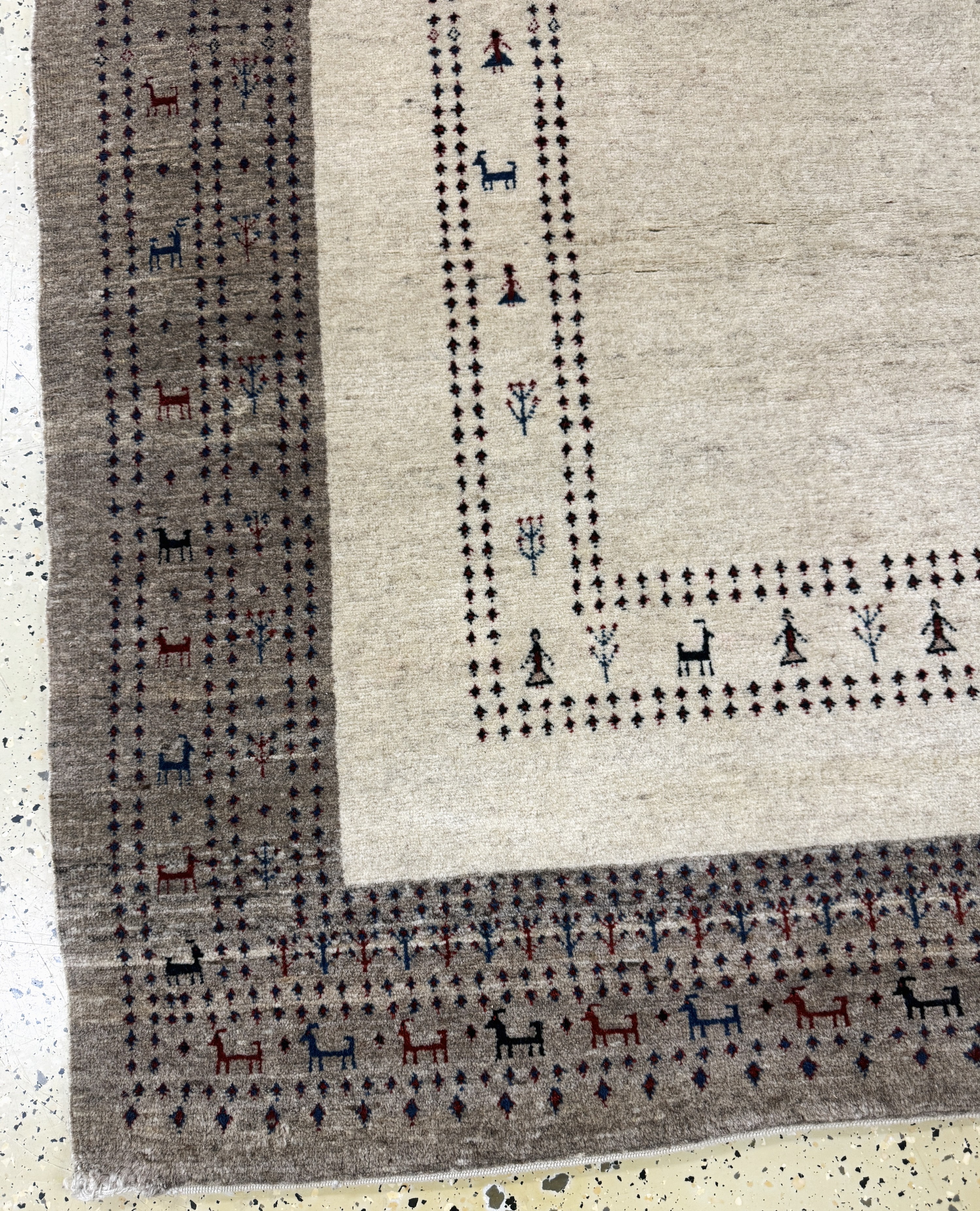 Detail b: Gabbeh fein Loribaft, Persien, Ende 20.Jhd,Wolle auf Wolle, ca. 200 x 130 cm, EHZ: 1-2