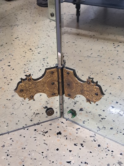 27052716f - Paravent/Klappspiegel, Italien, 20.Jh., mit zwei Seitenteilen, zum aufklappen, ca. 183 x ...