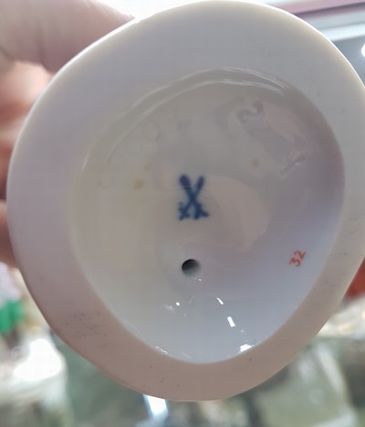 27052753g - Die Affenkapelle, 21 Figuren und Notenständer, Meissen, Entw. J.J. Kaendler 1753/54, ...