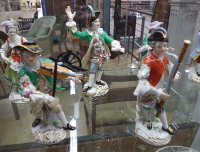 27052754j - Die Galante Kapelle, 16 Figuren, Meissen, Entw. J.J. Kaendler um 1754/55, Ausführung ...