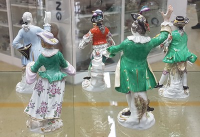 27052754v - Die Galante Kapelle, 16 Figuren, Meissen, Entw. J.J. Kaendler um 1754/55, Ausführung ...