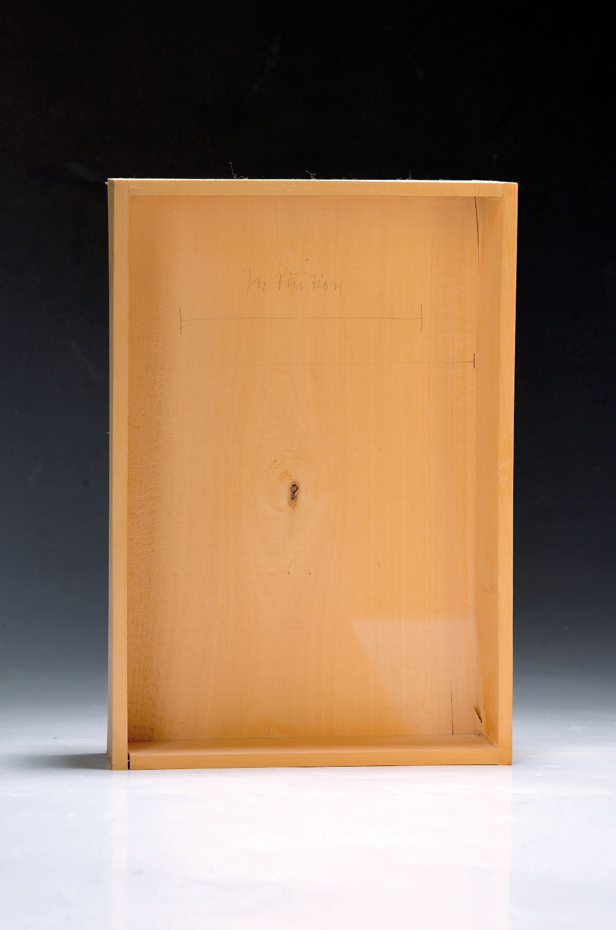 Image 27052938 - Joseph Beuys, 1921 Krefeld-1986 Düsseldorf, ´Intuition´, 1968, Holzkiste mit ...