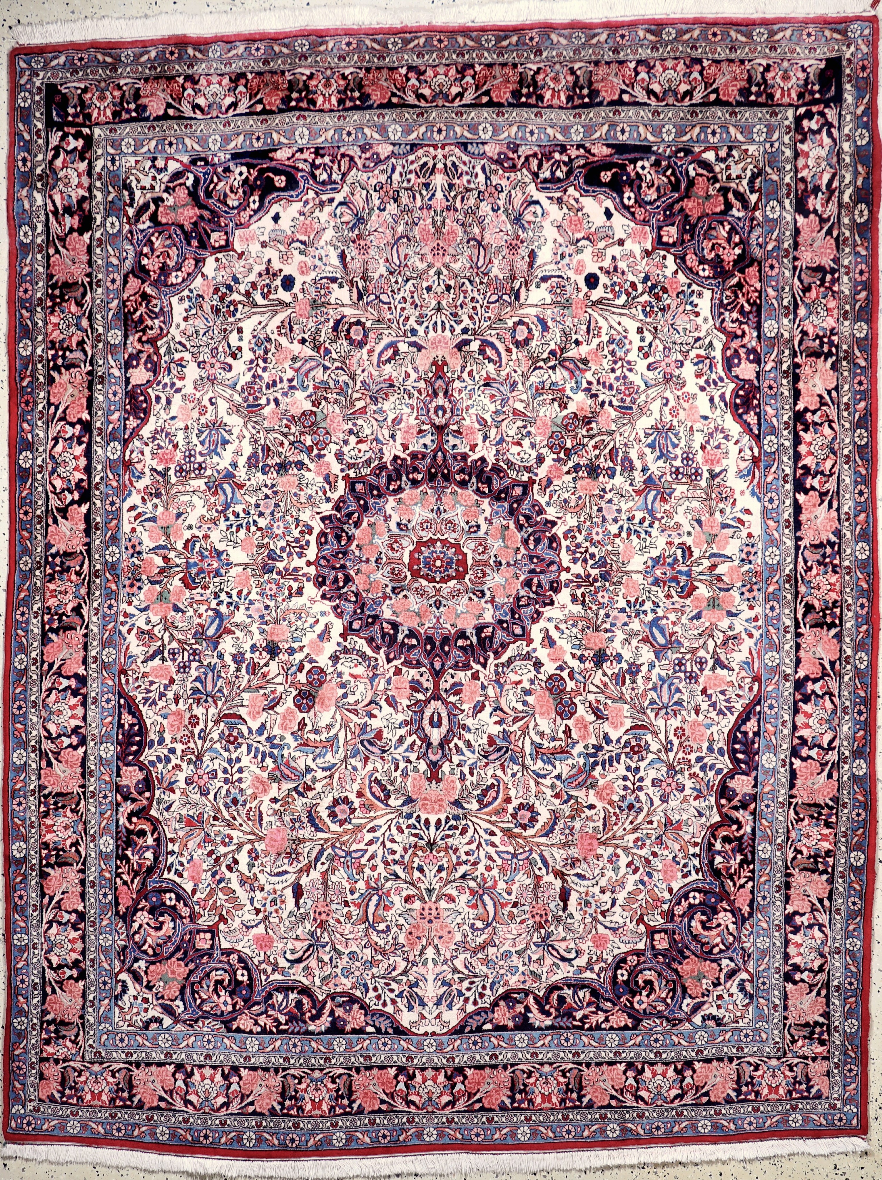 Image 27052941 - Rosenbidjar Kork, Persien, Mitte 20.Jhd, Korkwolle auf Baumwolle, ca. 292 x 225 cm, ...