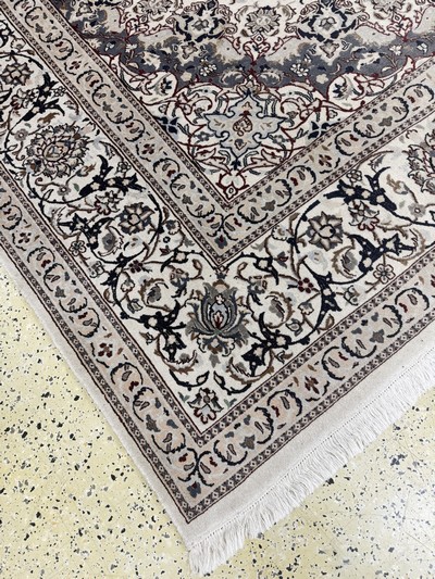 27052940f - Nain, Persien, Ende 20.Jhd, Wolle auf Baumwolle, ca. 395 x 300 cm, EHZ: 2 Schätzpreis: ...