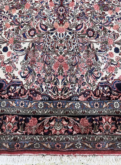 27052941f - Rosenbidjar Kork, Persien, Mitte 20.Jhd, Korkwolle auf Baumwolle, ca. 292 x 225 cm, ...