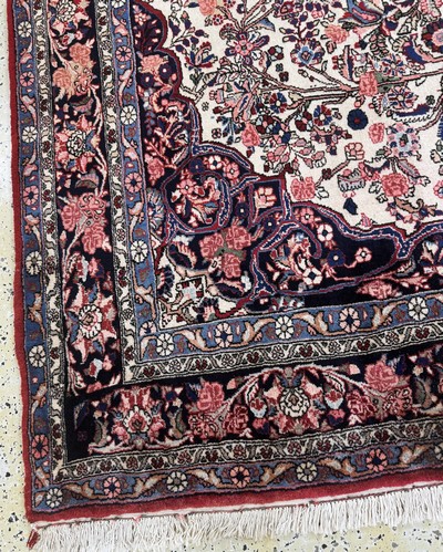 27052941g - Rosenbidjar Kork, Persien, Mitte 20.Jhd, Korkwolle auf Baumwolle, ca. 292 x 225 cm, ...