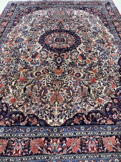 27052941h - Rosenbidjar Kork, Persien, Mitte 20.Jhd, Korkwolle auf Baumwolle, ca. 292 x 225 cm, ...