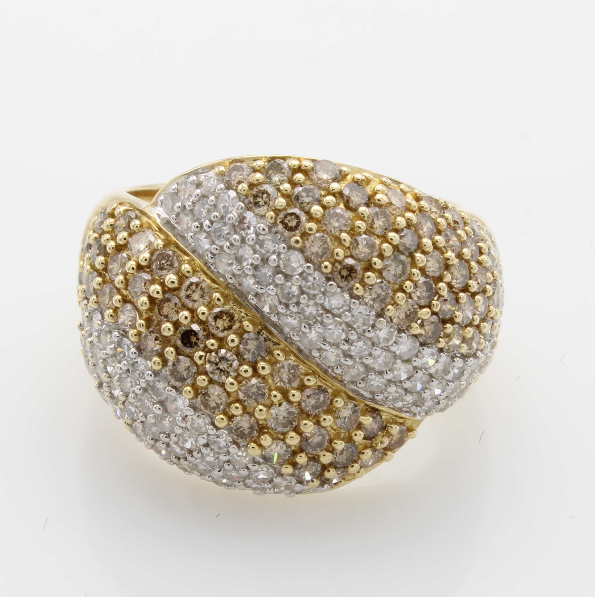 Image 27053071 - Ring mit Brillanten und Diamanten, GG 585/ 000, Brill. zus. ca. 2.14 ct Weiß/si, Diam. ...