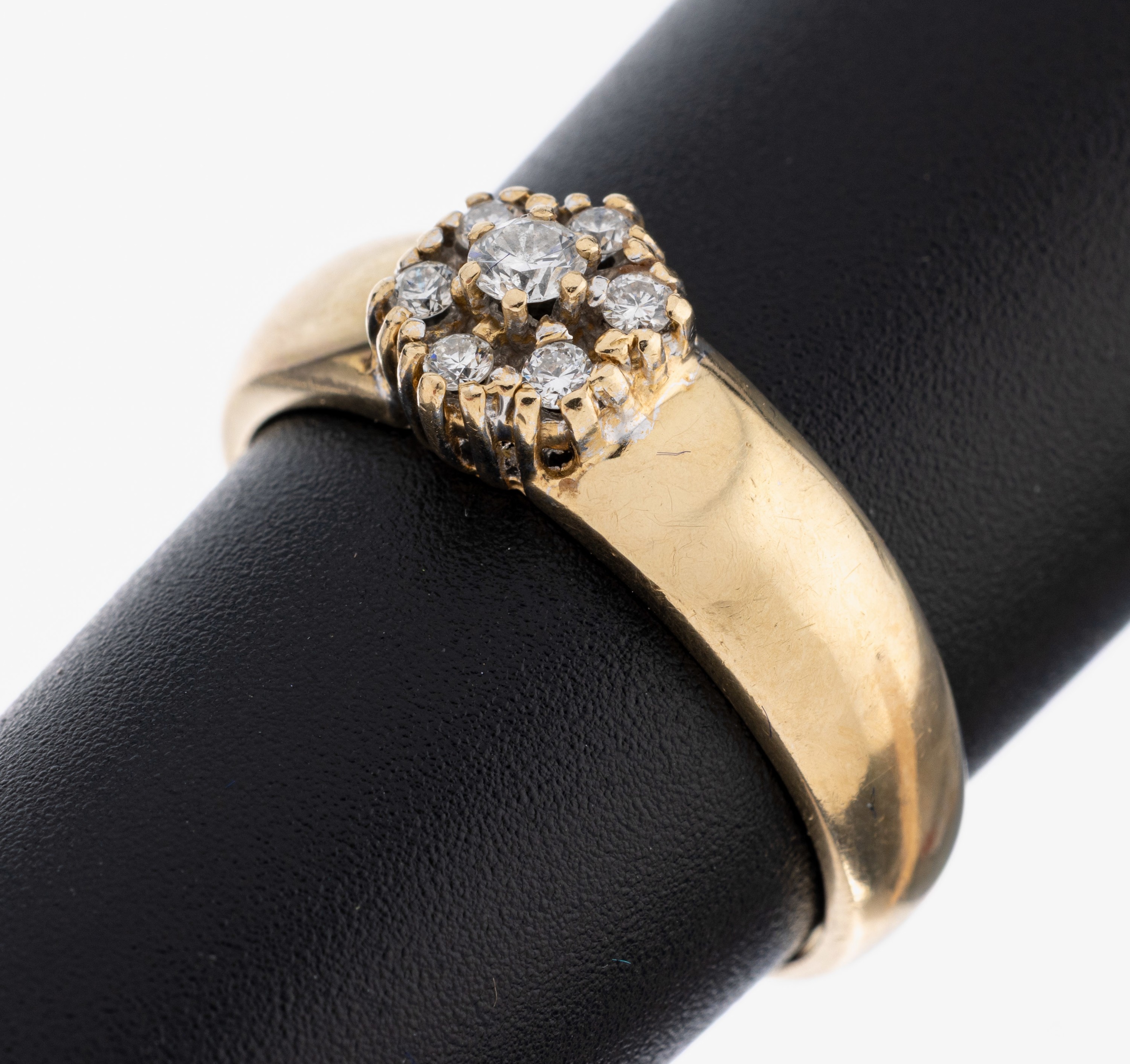 Image 27053134 - 14 kt Gold Brillant-Ring, GG 585/000, 7 Brillanten zus. ca. 0.20 ct Weiß/si, RW 56, ...