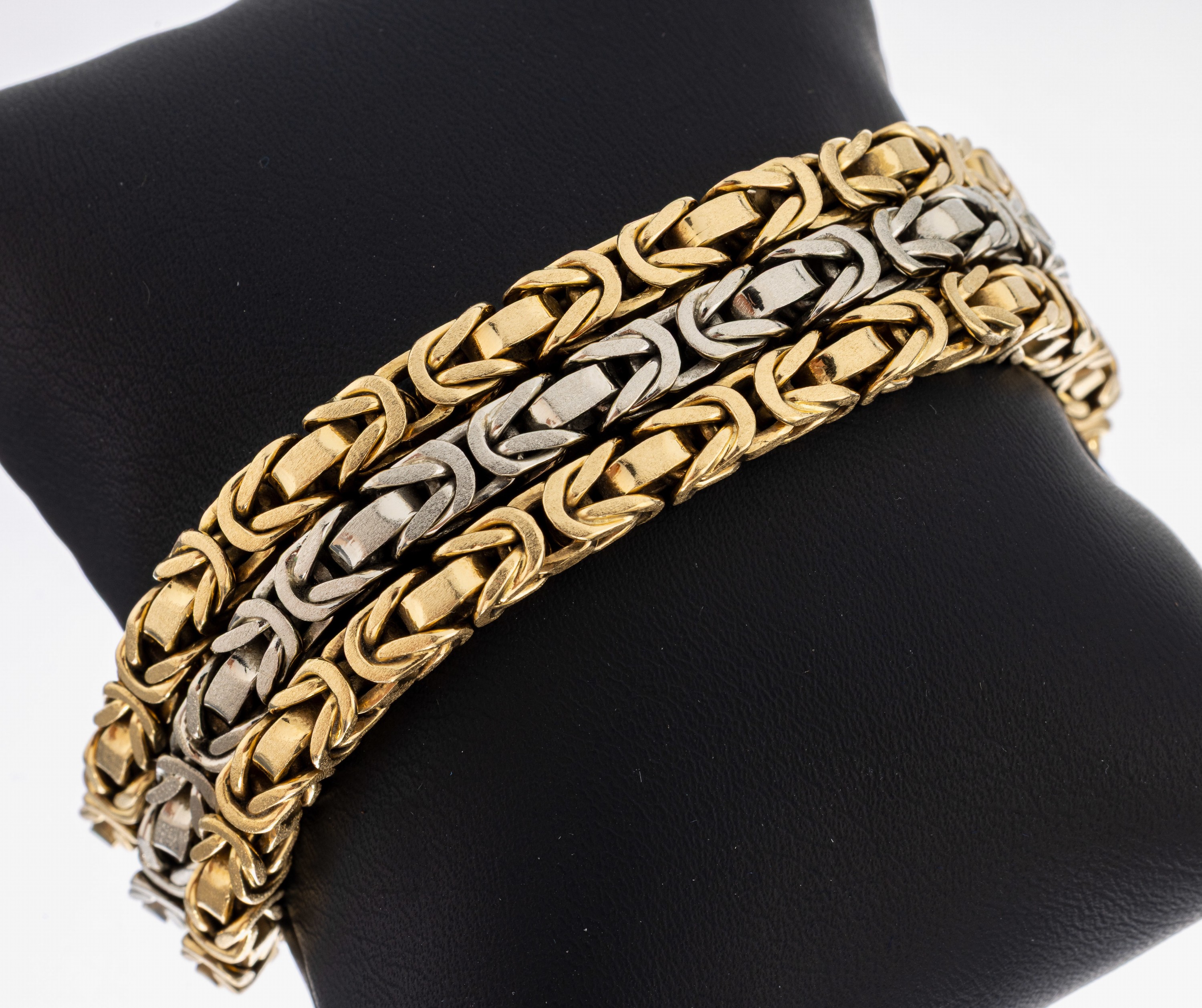 Image 27053159 - 18 kt Gold Armband, GG/WG 750/000, 3-rhg. Königskette, part. sat., schwere ...