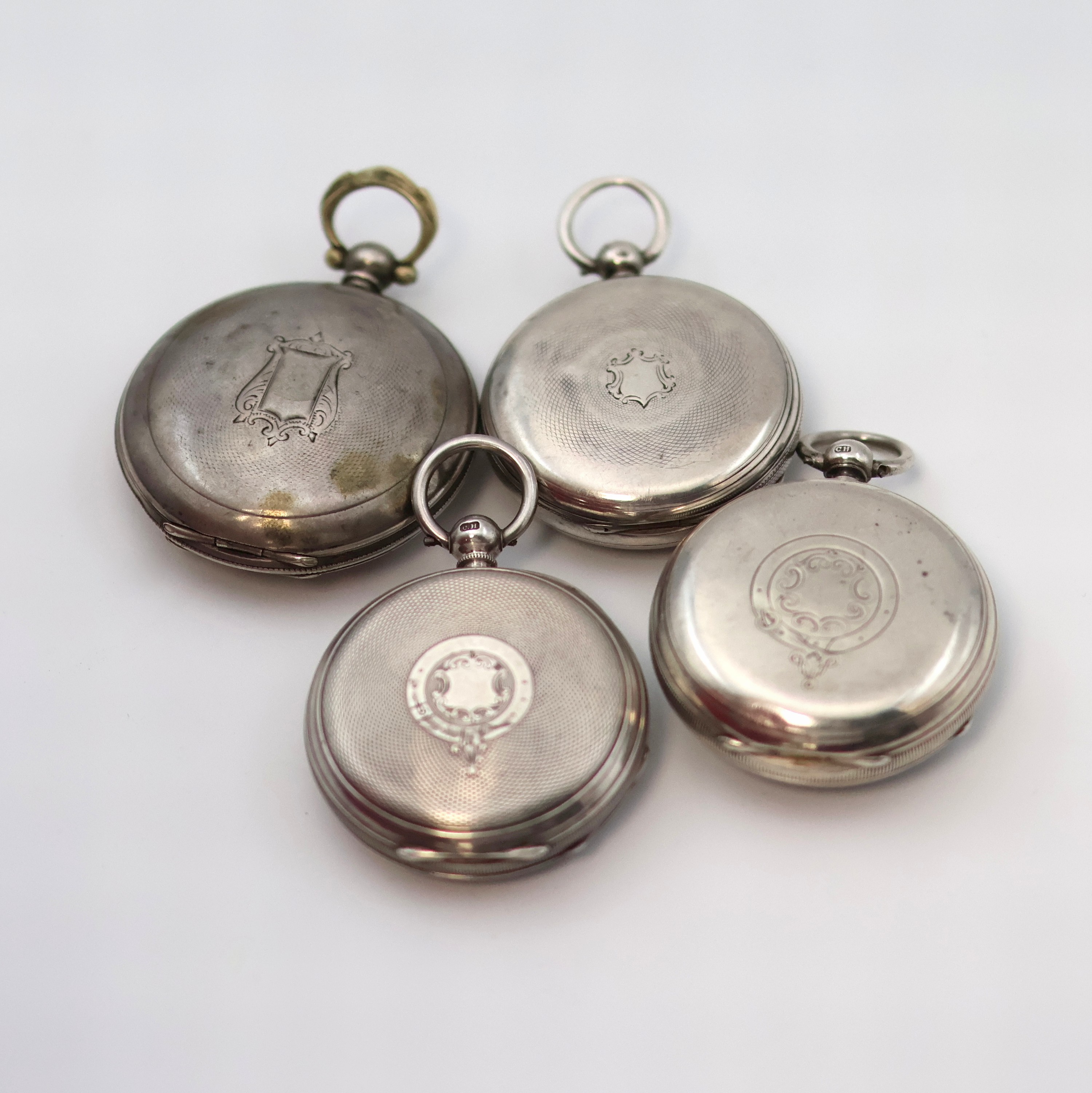 Detail a: 3 offene, englische Sterlingsilber Schlüssel- Taschenuhren und eine weitere Savonette in Silber, England/Schweiz/USA um 1870 - 1900, Zifferbl. 3 x ...