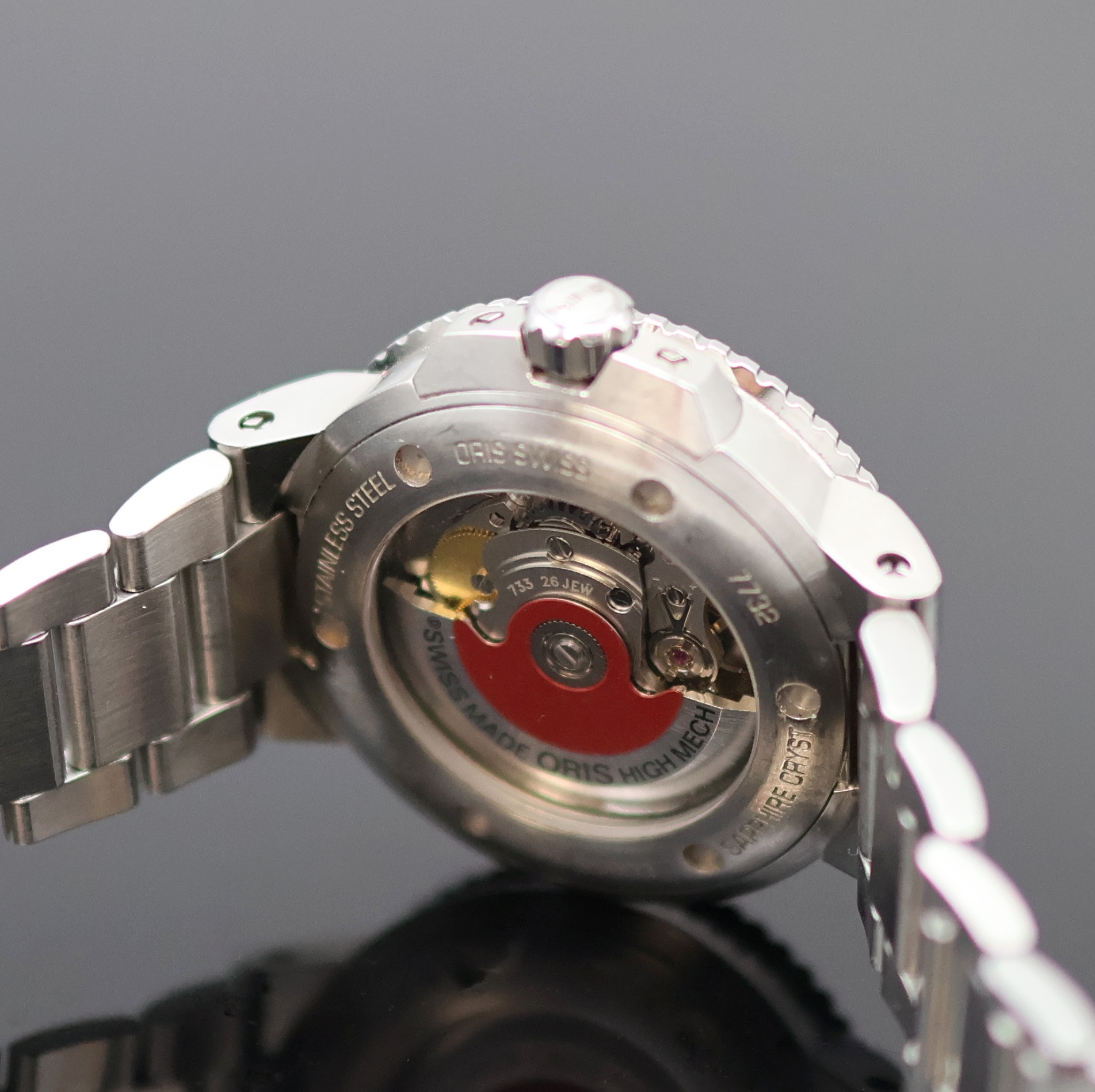 Detail e: ORIS Herrenarmbanduhr Aquis Referenz 7732, Automatik, Schweiz um 2015, beids. vergl. Edelstahlgeh. inkl. Gliederband m. Faltschl. und ...