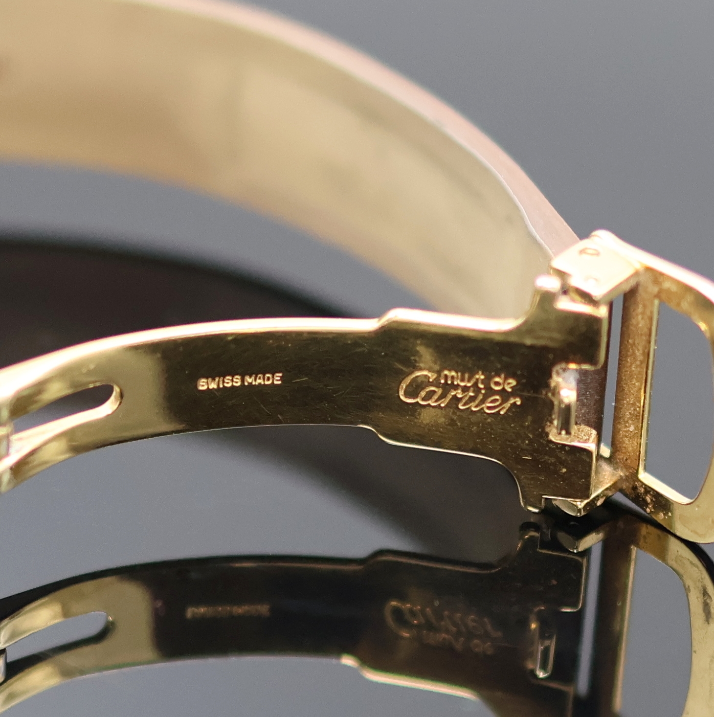 Detail b: CARTIER Paris Damenarmbanduhr Tank Vermeil Referenz 5057001, Schweiz 1990er Jahre, verg. Silbergeh. altersbed. ber., orig. Lederband m. orig. ...