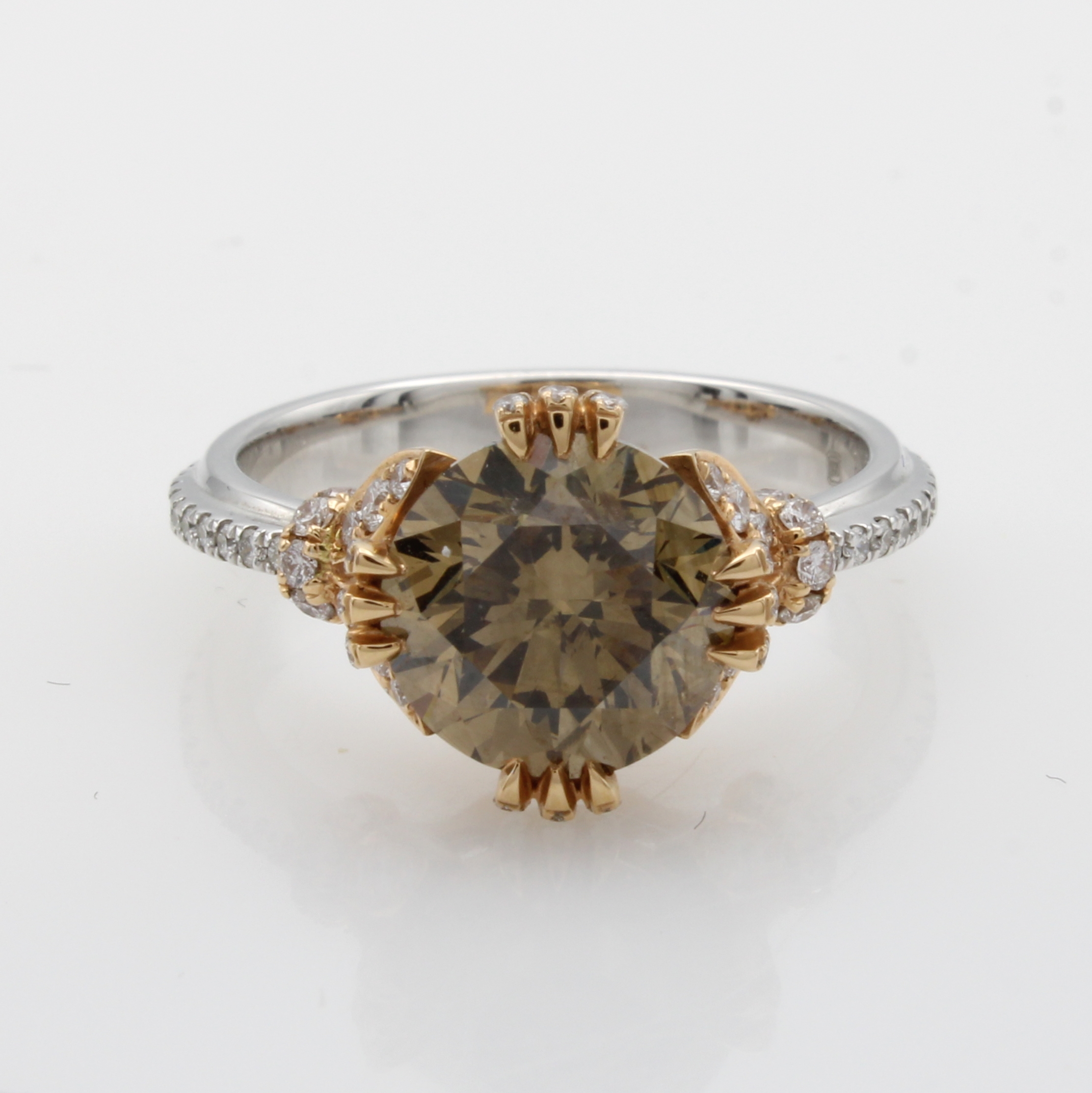Image 27054208 - Ring mit Brillanten, RG/WG 750/000, Mittel- stein ca. 3.30 ct nat.braun/p1 u. ...