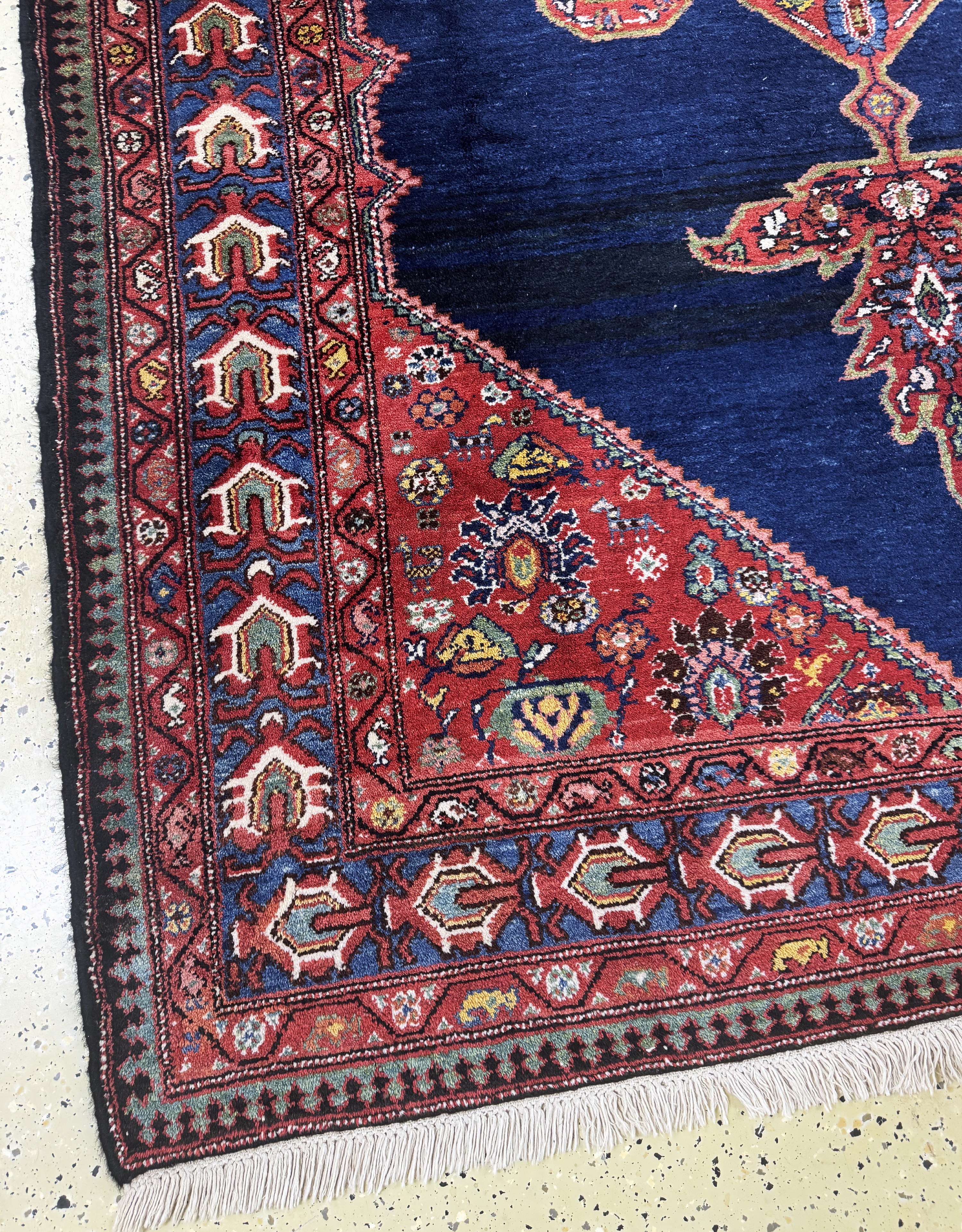 Detail b: Lilian alt, Persien, Anfang 20.Jhd, Wolle auf Baumwolle, ca. 316 x 190 cm, EHZ: 2
