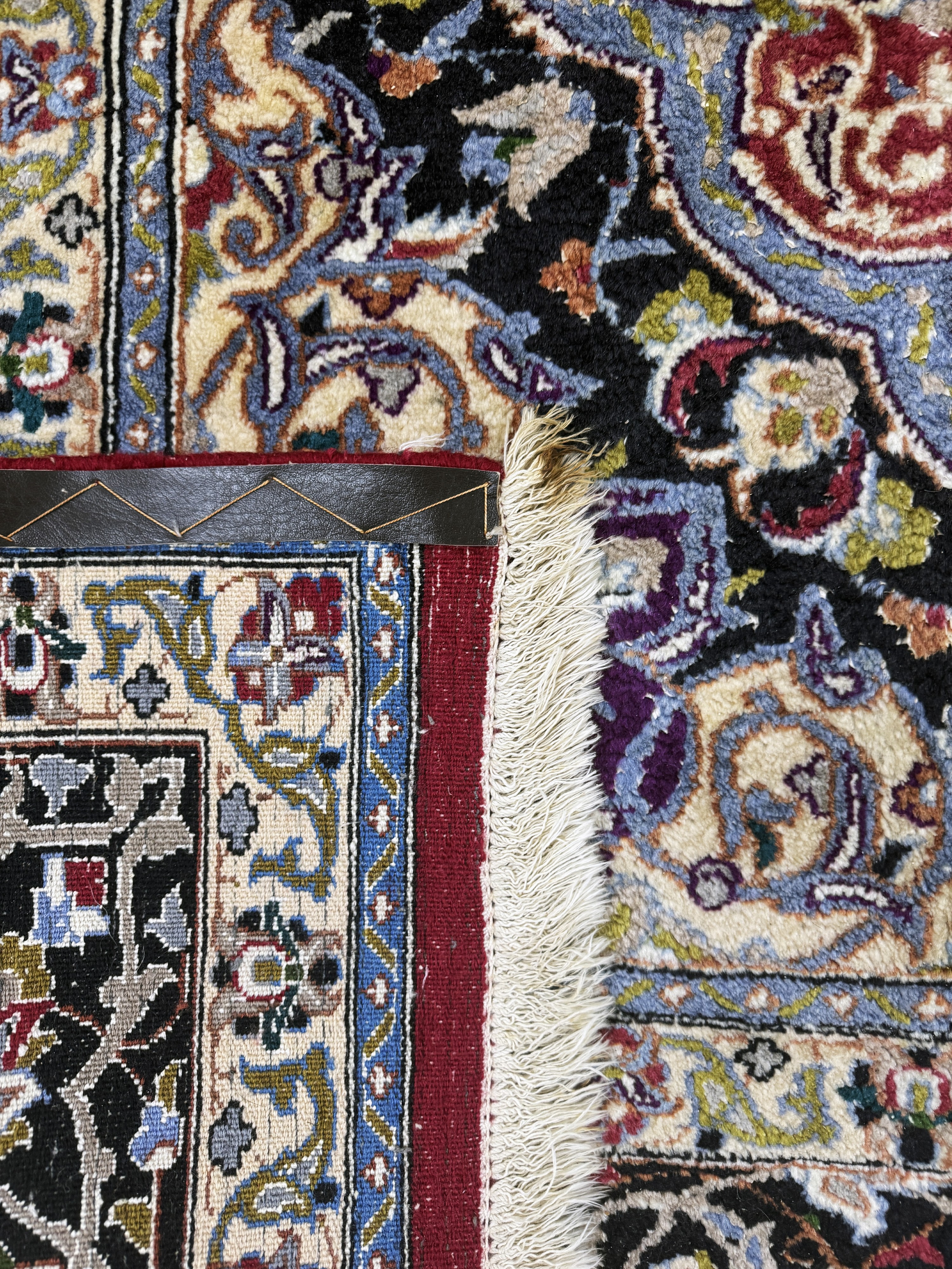 Detail g: Mesched, Persien, Ende 20.Jhd, Wolle mit Seide, ca. 353 x 247 cm, EHZ: 2