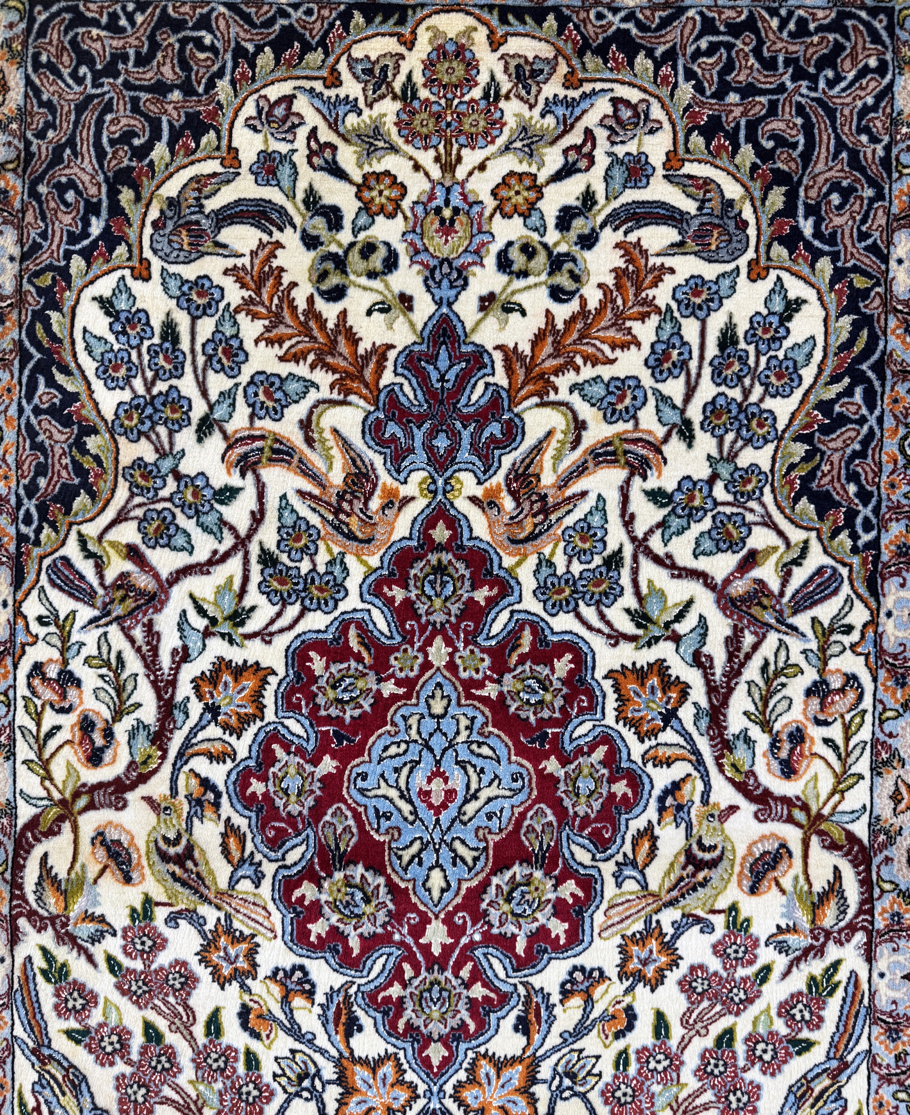 Detail d: Esfahan fein, Persien, Ende 20.Jhd, Korkwolle mit und auf Seide, ca. 167 x 108 cm,ca. 1,0 Mio. Kn/qm, gereinigt, EHZ: 2