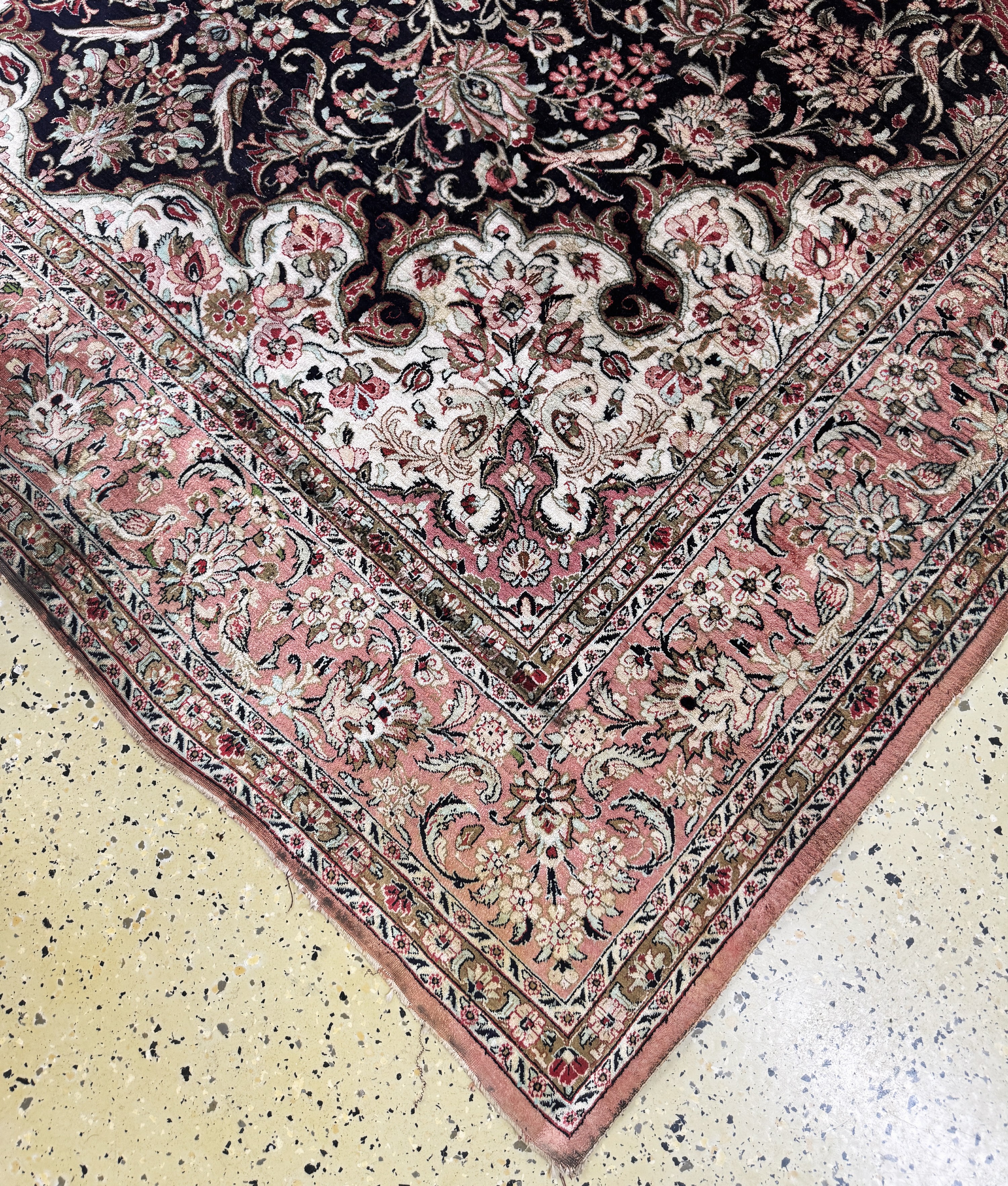 Detail a: Ghom Seide, Persien, Mitte 20.Jhd, reine Naturseide, ca. 300 x 200 cm, EHZ: 3