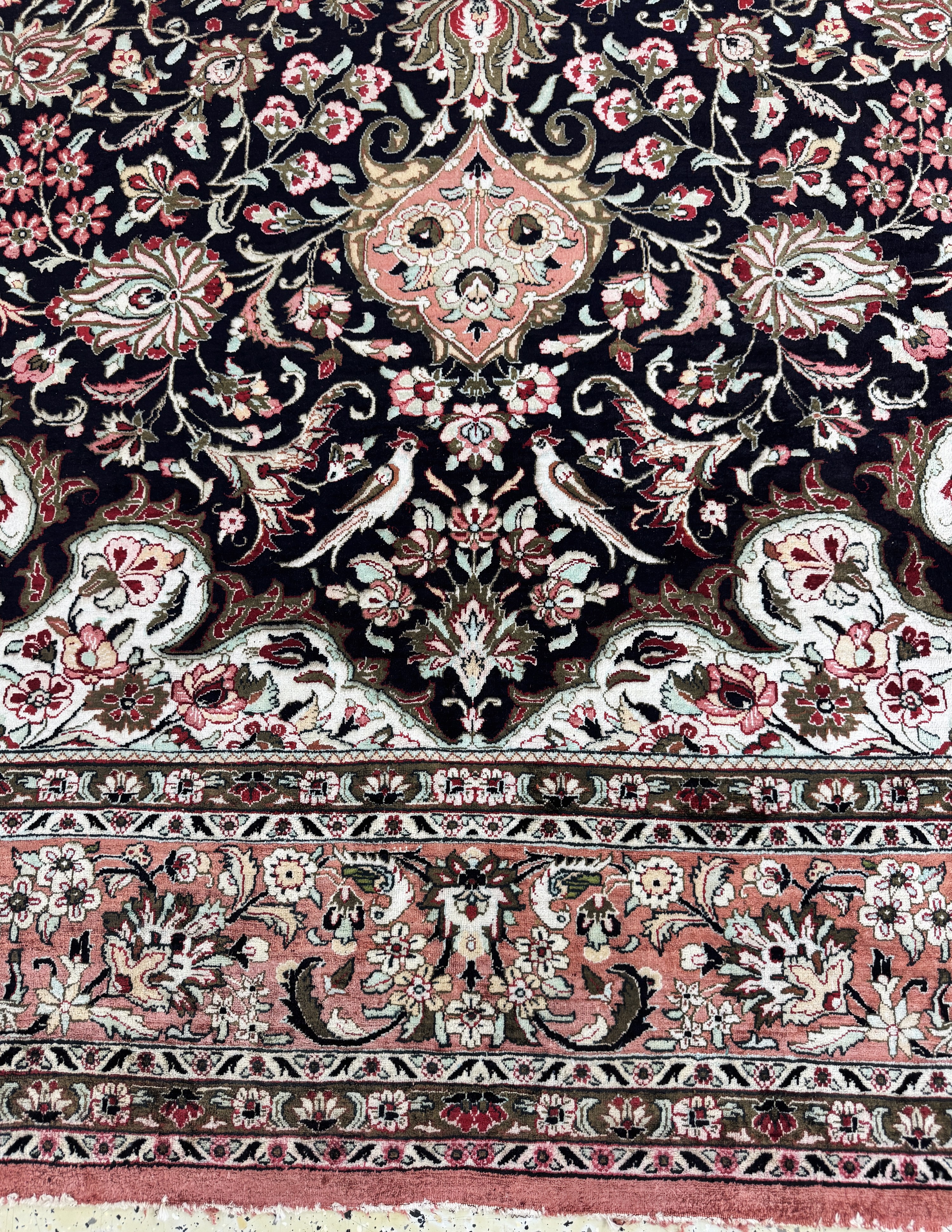 Detail f: Ghom Seide, Persien, Mitte 20.Jhd, reine Naturseide, ca. 300 x 200 cm, EHZ: 3