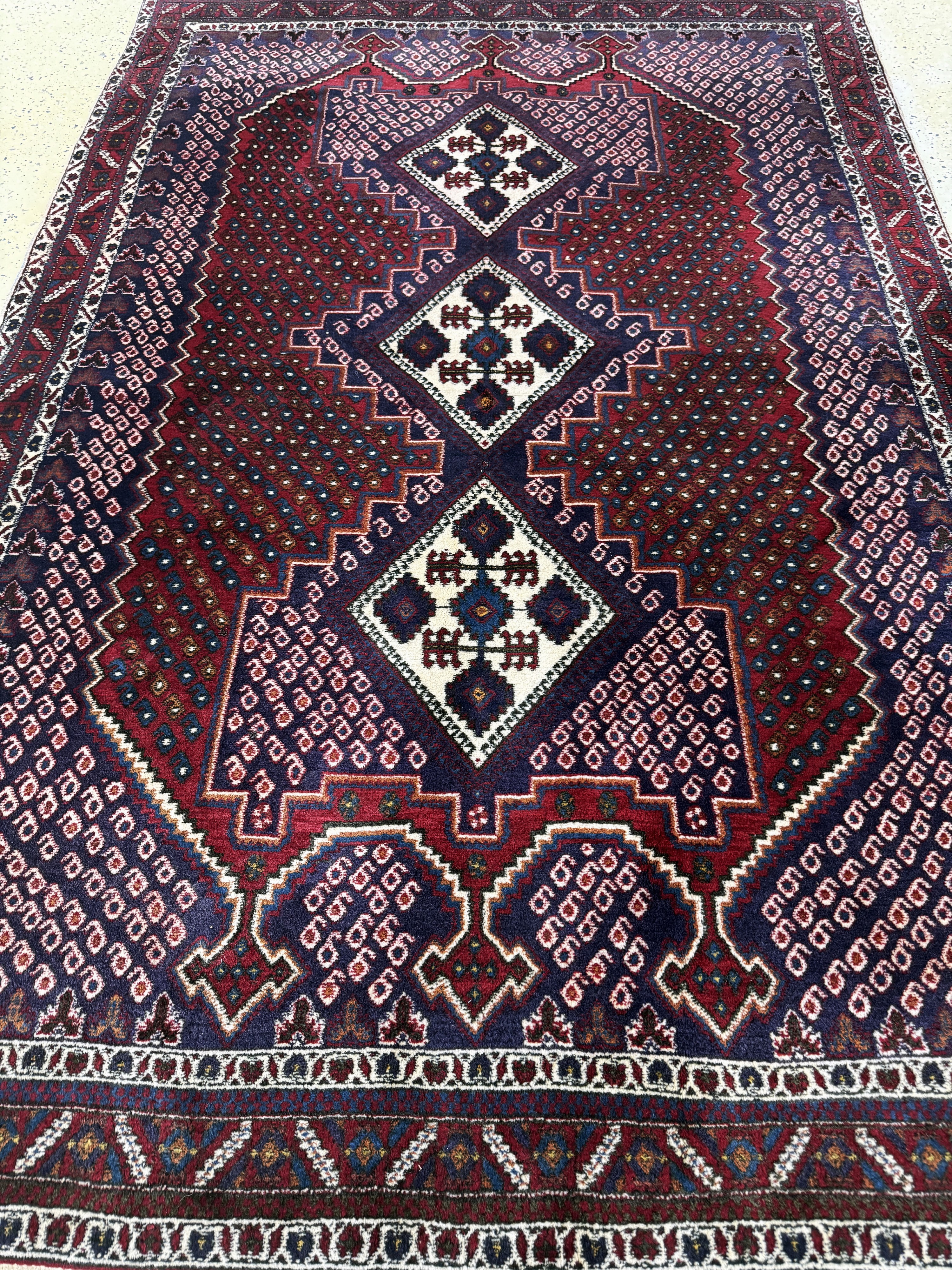 Detail e: Sirjan, Persien, Mitte 20.Jhd, Wolle auf Baumwolle, ca. 237 x 160 cm, EHZ: 2