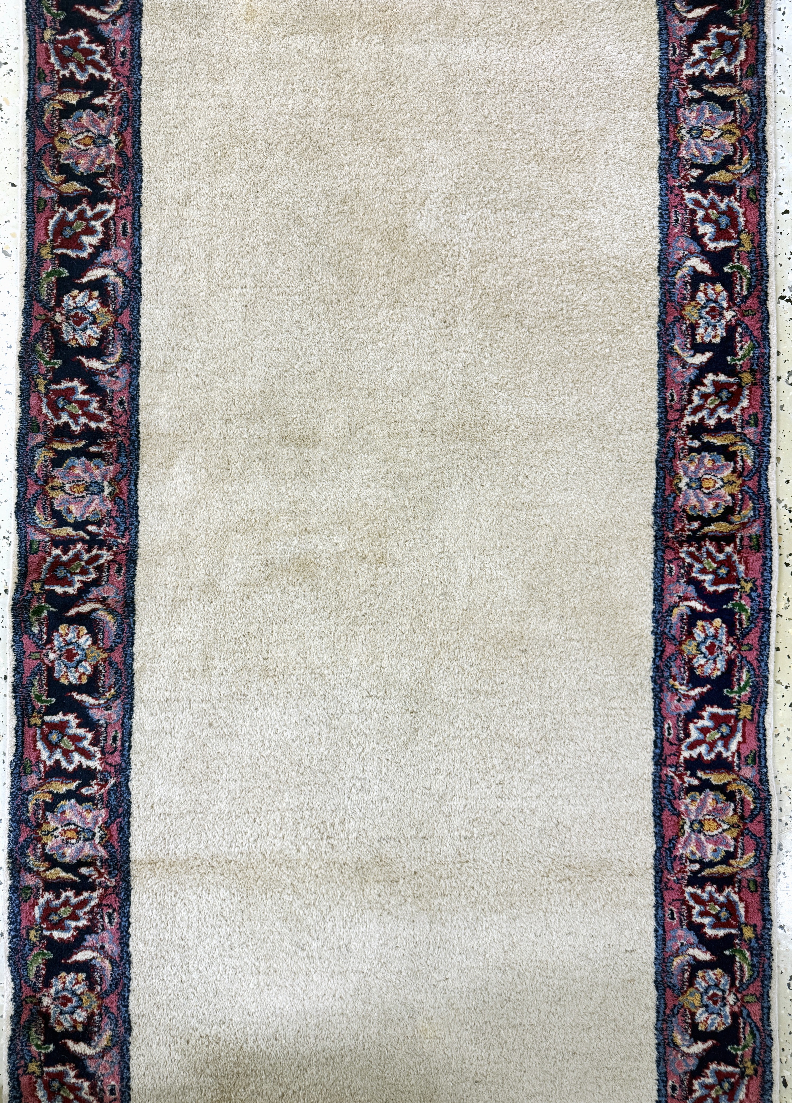 Detail b: Kerman fein, Persien, Mitte 20.Jhd, Wolle auf Baumwolle, ca. 406 x 101 cm, EHZ: 2