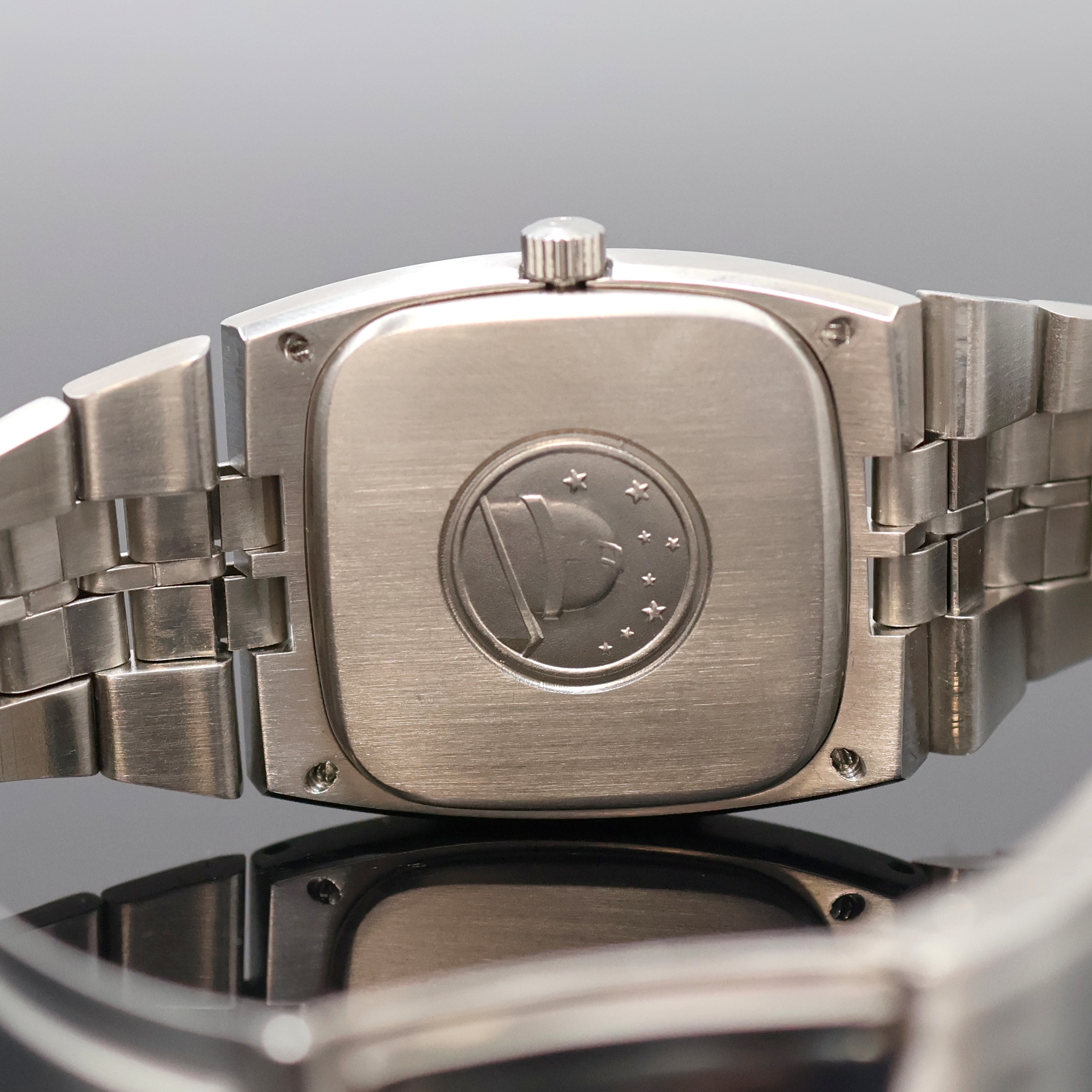 Detail g: OMEGA Constellation Chronometer Referenz 168.047, Schweiz um 1970, Automatik, 4-fach verschr. Edelstahlgeh., integr. orig. Band Ref. 1155/146, Boden ...