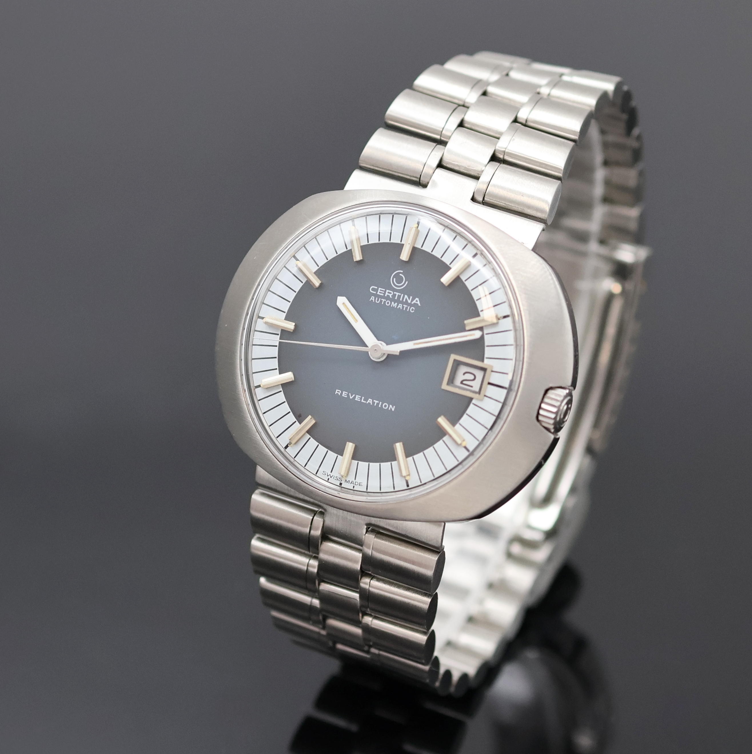 Detail a: CERTINA Revelation Herrenarmbanduhr Referenz 5801 185, Schweiz um 1970, Automatik, Einschalengeh. in Edelstahl, orig. Krone, orig. Certina Stahlband ...