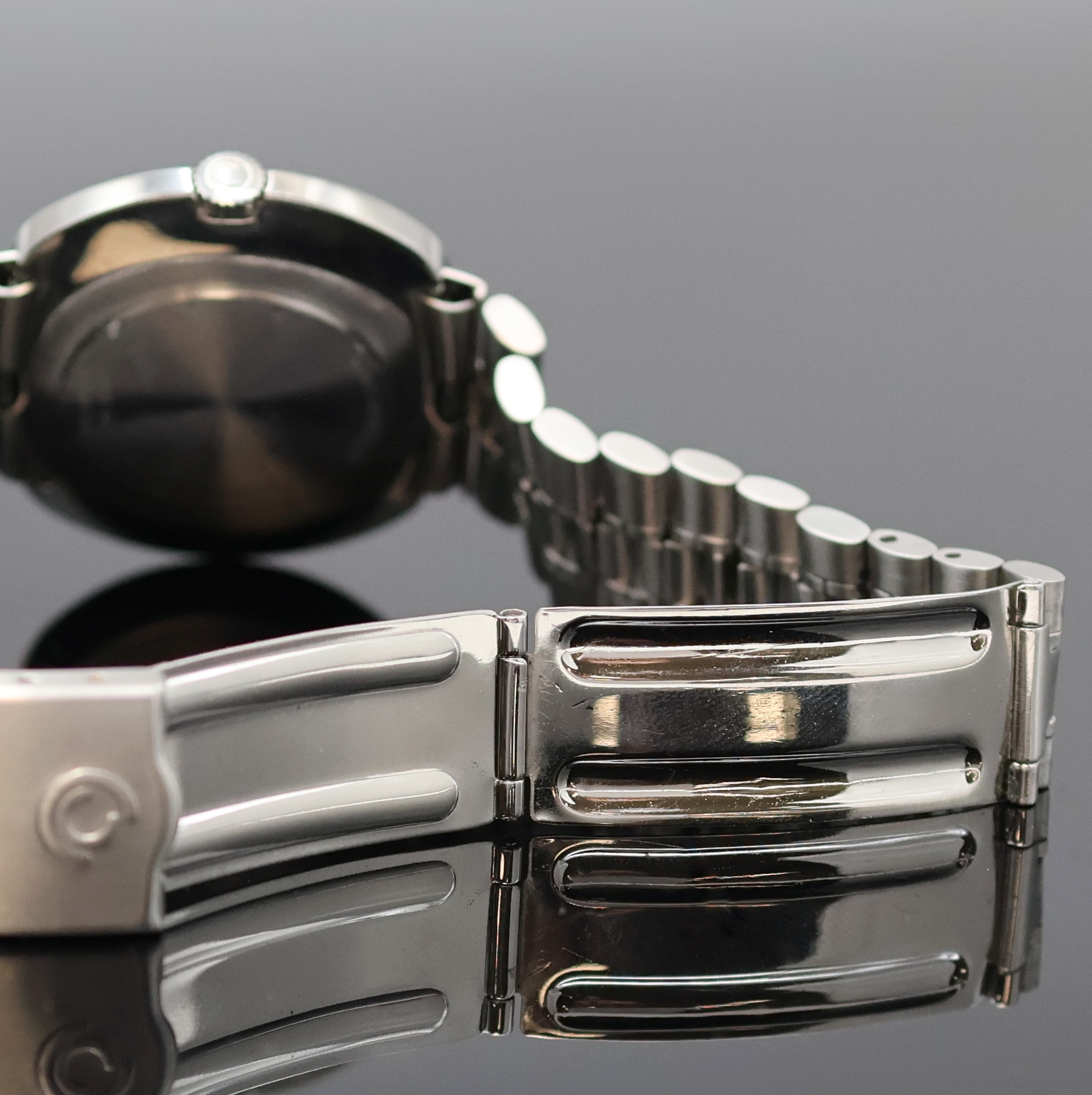 Detail e: CERTINA Revelation Herrenarmbanduhr Referenz 5801 185, Schweiz um 1970, Automatik, Einschalengeh. in Edelstahl, orig. Krone, orig. Certina Stahlband ...
