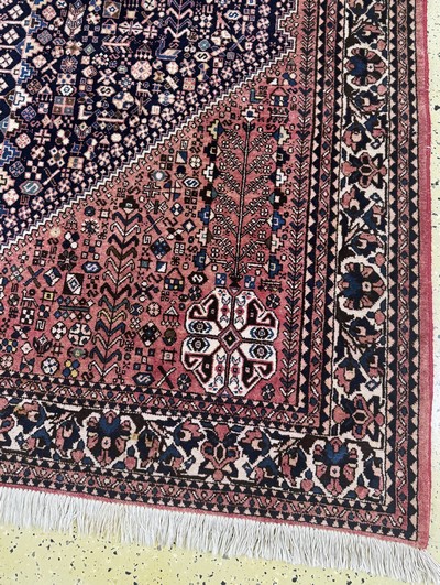 27054510a - Abadeh, Persien, Ende 20.Jhd, Wolle auf Baumwolle, ca. 305 x 200 cm, verblasst, EHZ: 2 ...