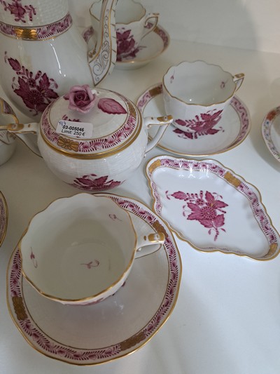 27054570a - Mokkaservice, Herend Ungarn, Apponiy purpur, Kännchen, Zuckerdose, Sahnegießer, 6 ...