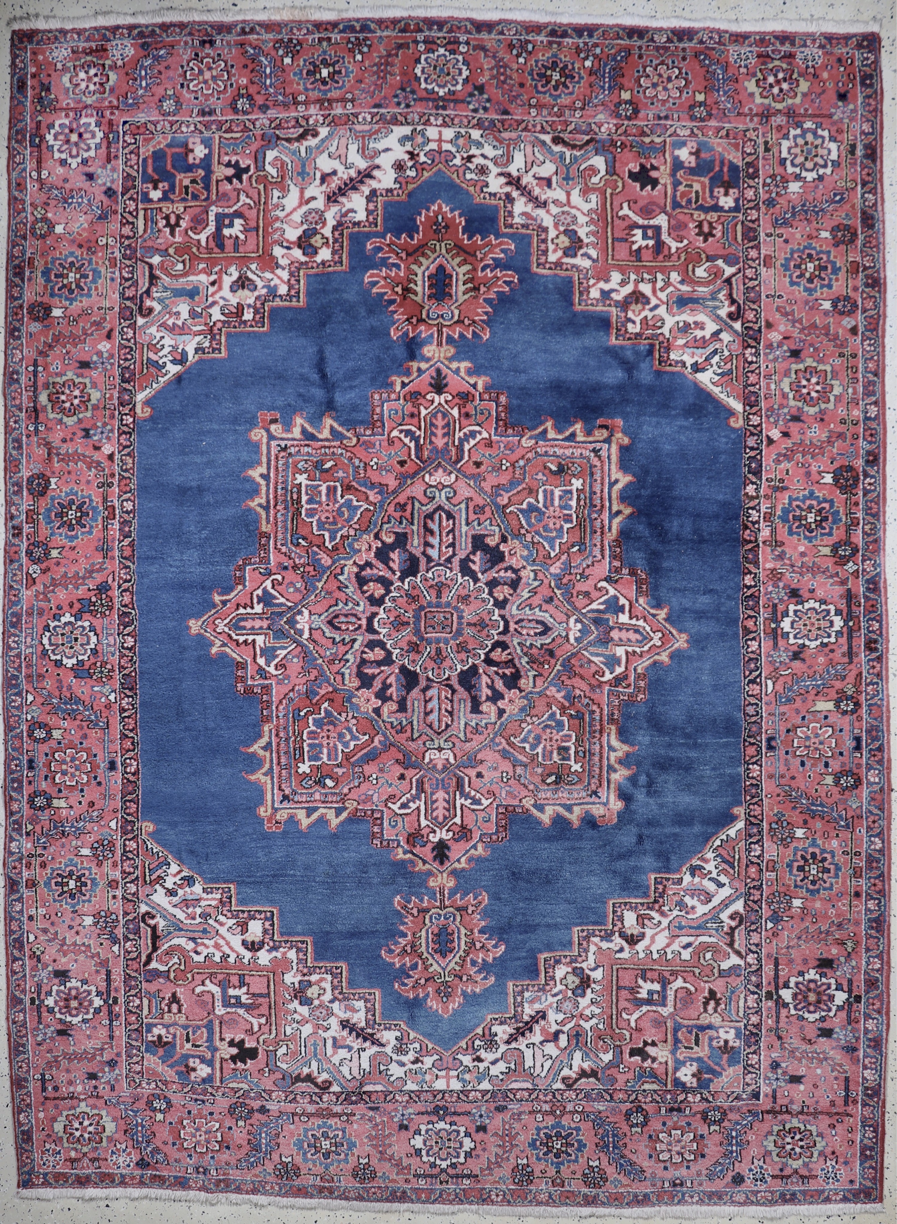 Image 27054642 - Heriz, Persien, Mitte 20.Jhd, Wolle auf Baumwolle, ca. 345 x 255 cm, EHZ: 1-2 ...