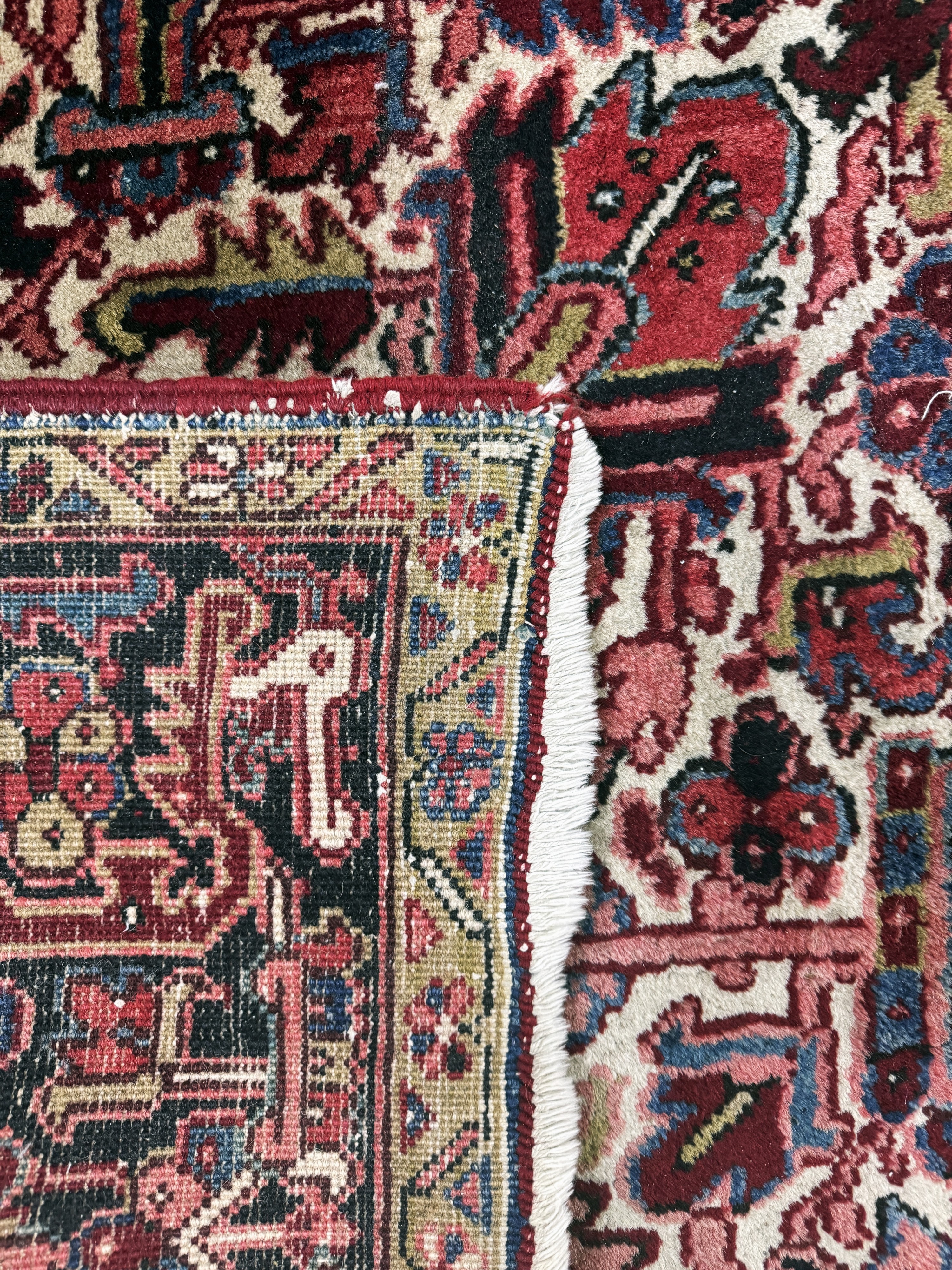 Detail i: Heriz, Persien, Mitte 20.Jhd, Wolle auf Baumwolle, ca. 365 x 255 cm, EHZ: 2